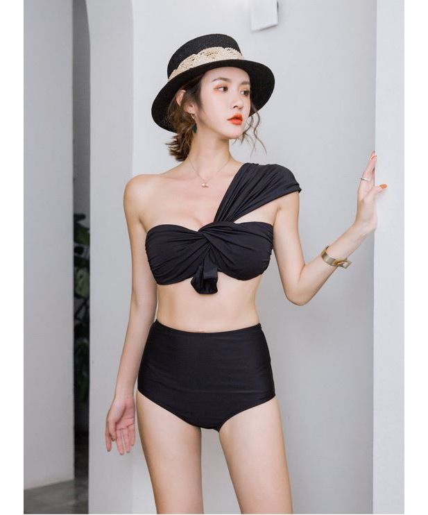 ニナエリナ Nina et Lina ツイストバンドゥビキニ【返品不可商品】 （モカ） モカ