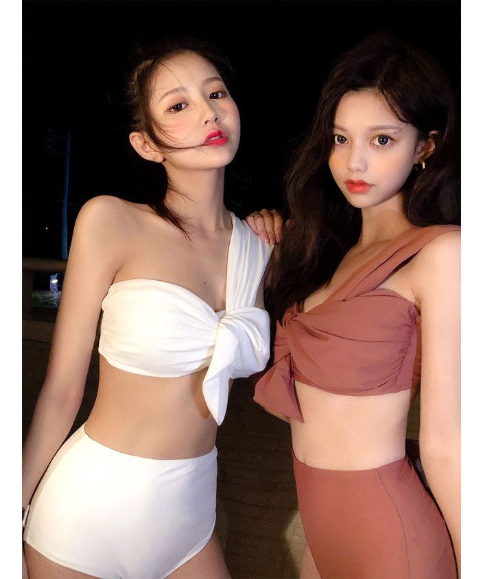ニナエリナ Nina et Lina ツイストバンドゥビキニ【返品不可商品】 （ホワイト） ホワイト