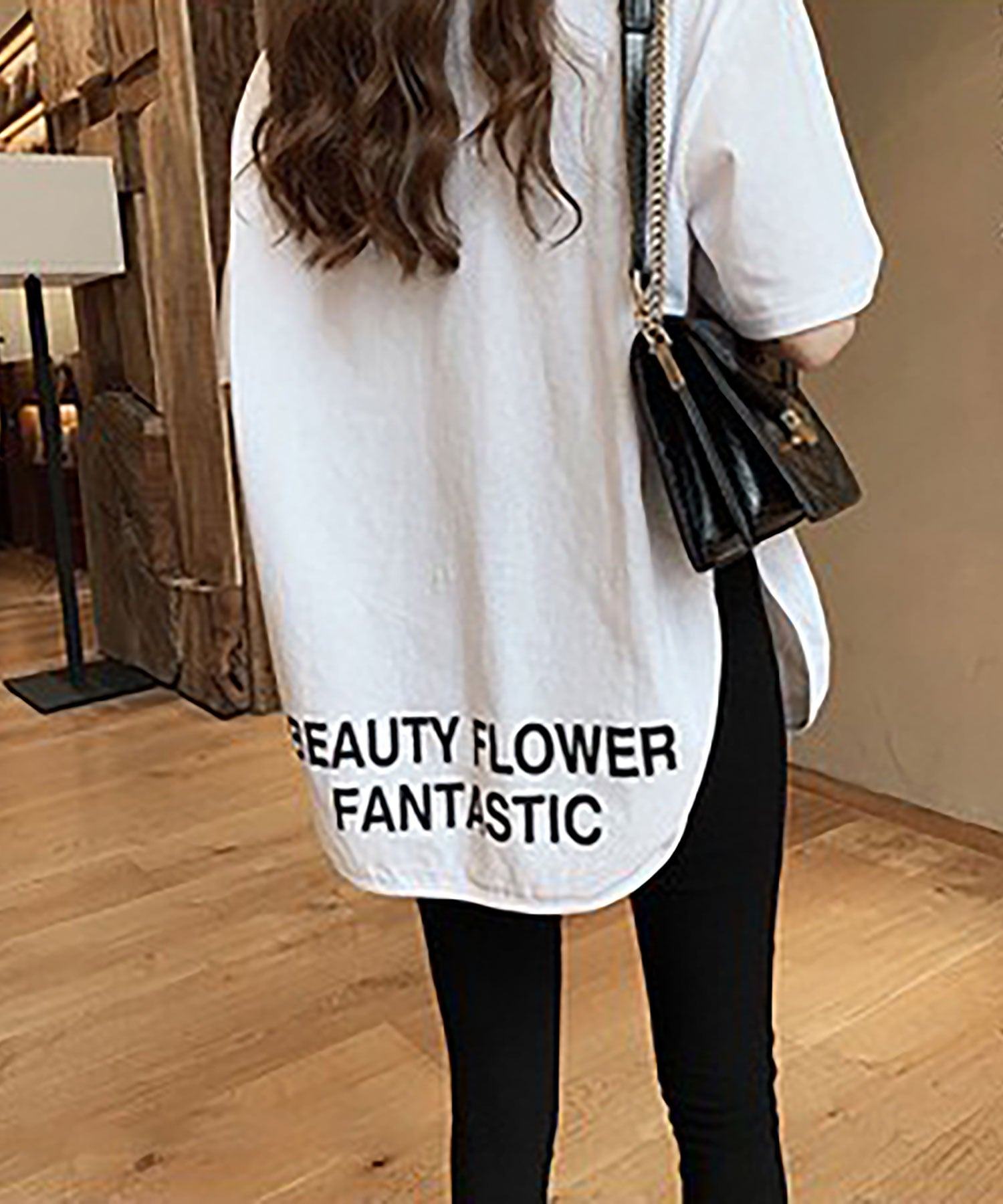 ニナエリナ Nina et Lina サイドスリットクルーネックTシャツ