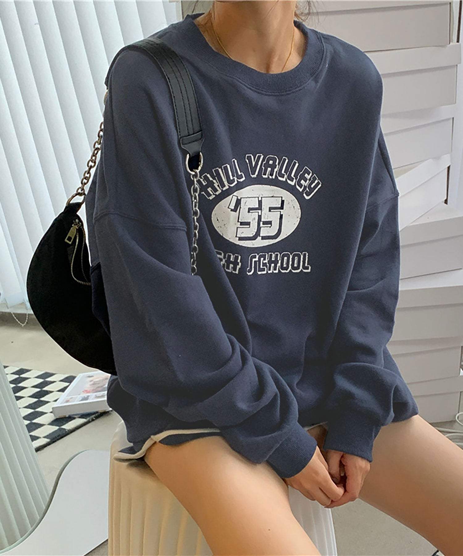 ニナエリナ Nina et Lina 裏毛 HILL VALLEY HIGH SCHOOL 英字ロゴトレーナー （ネイビー） ネイビー