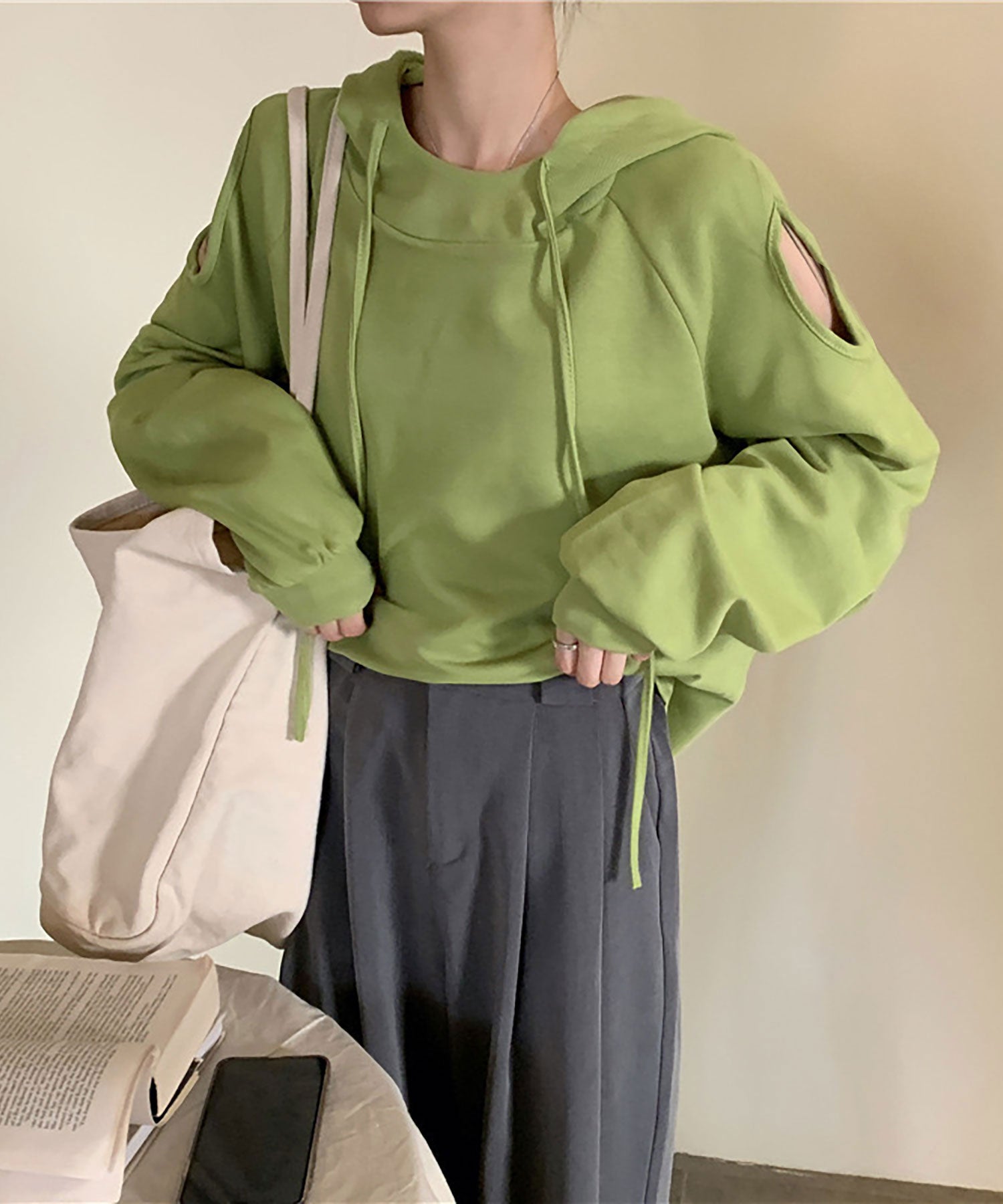 ニナエリナ Nina et Lina 肩開きプルパーカー （グリーン） グリーン