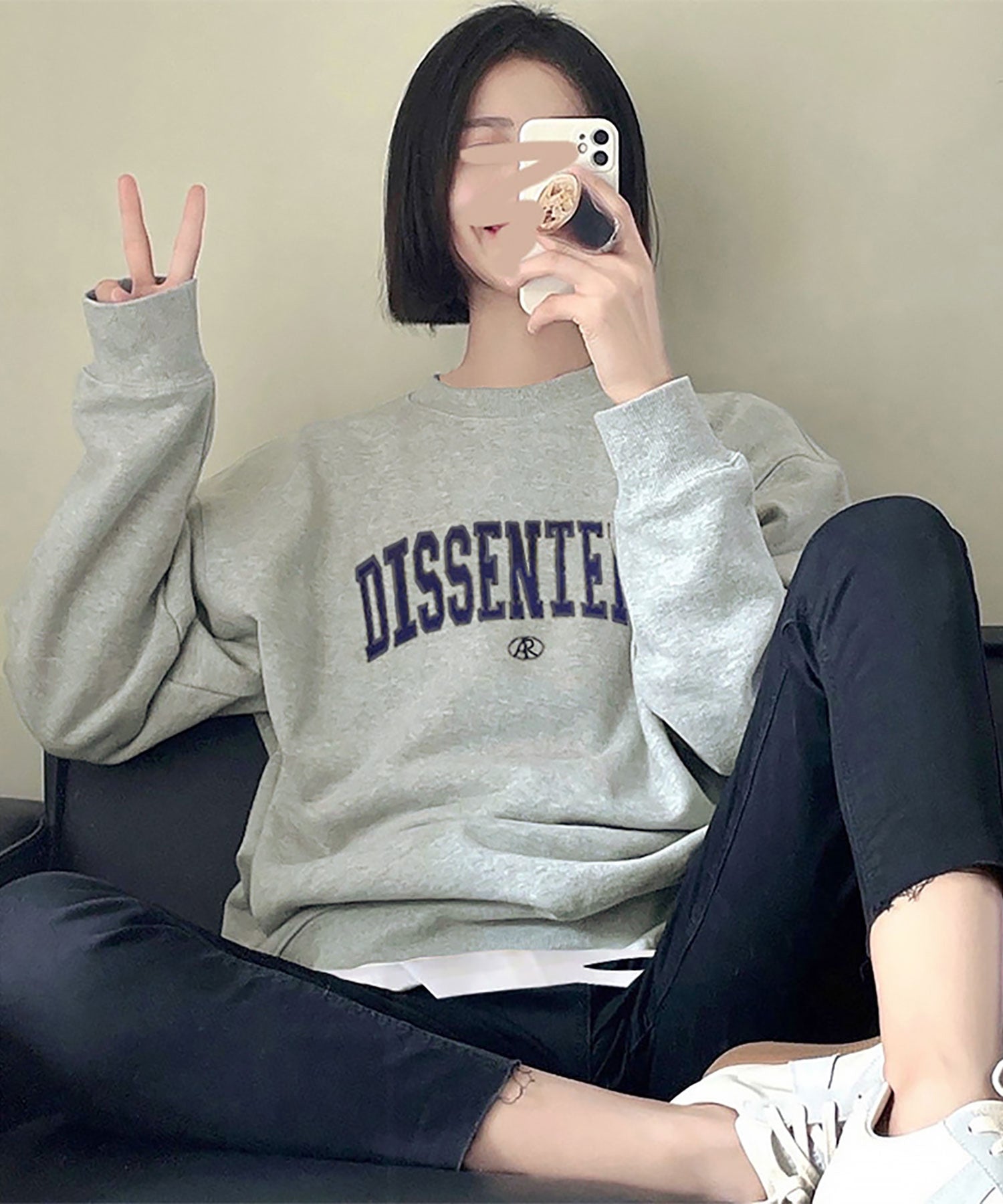 Nina and Lina裏毛 DISSENTERY English Logo Trainer