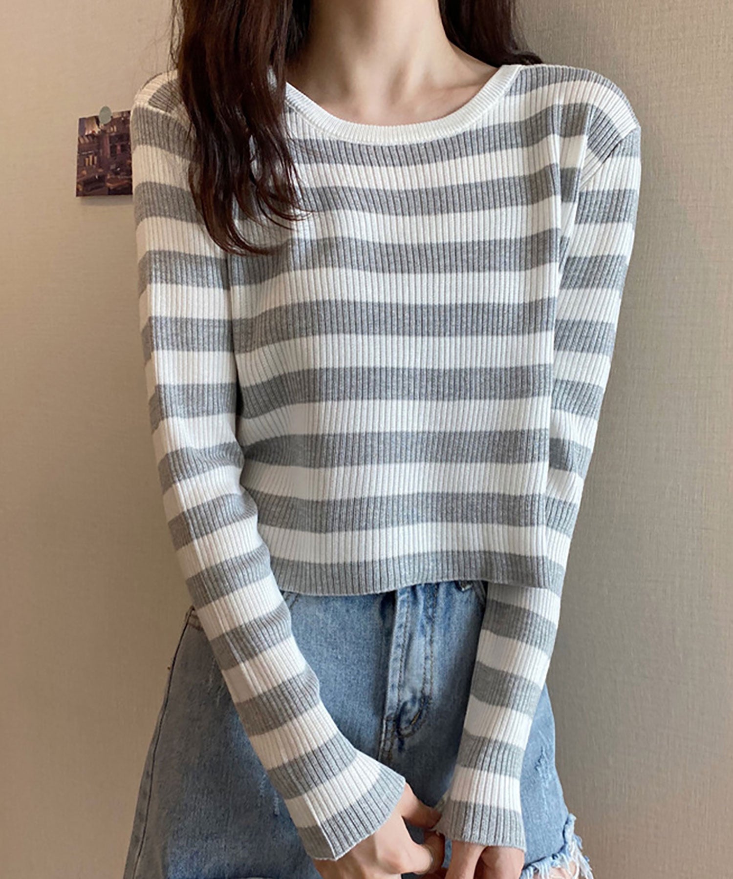 ニナエリナ Nina et Lina ボーダー柄ニット （グレー） グレー