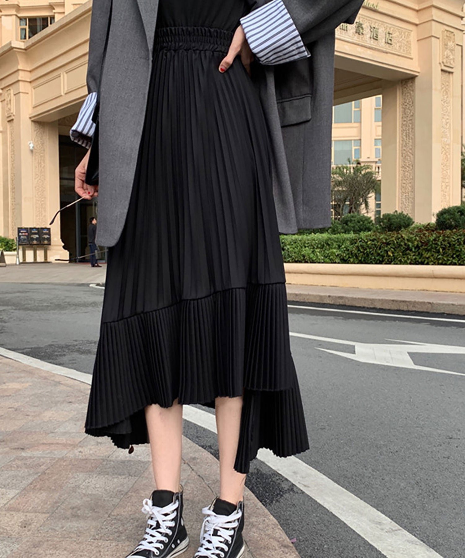 Nina et Lina Color Block Pleated Long Skirt
