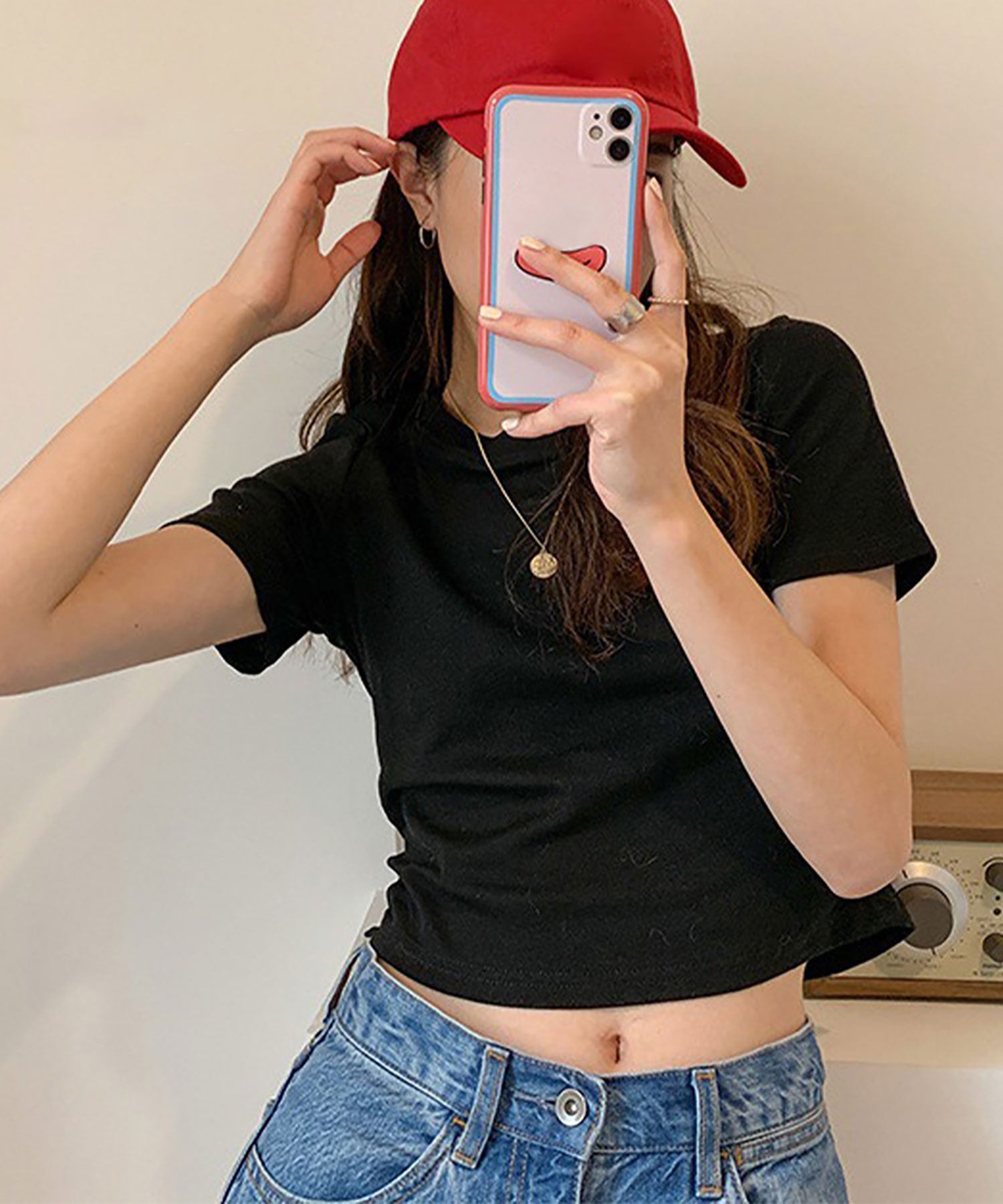 ニナエリナ Nina et Lina ショート丈Tシャツ （ブラック） ブラック