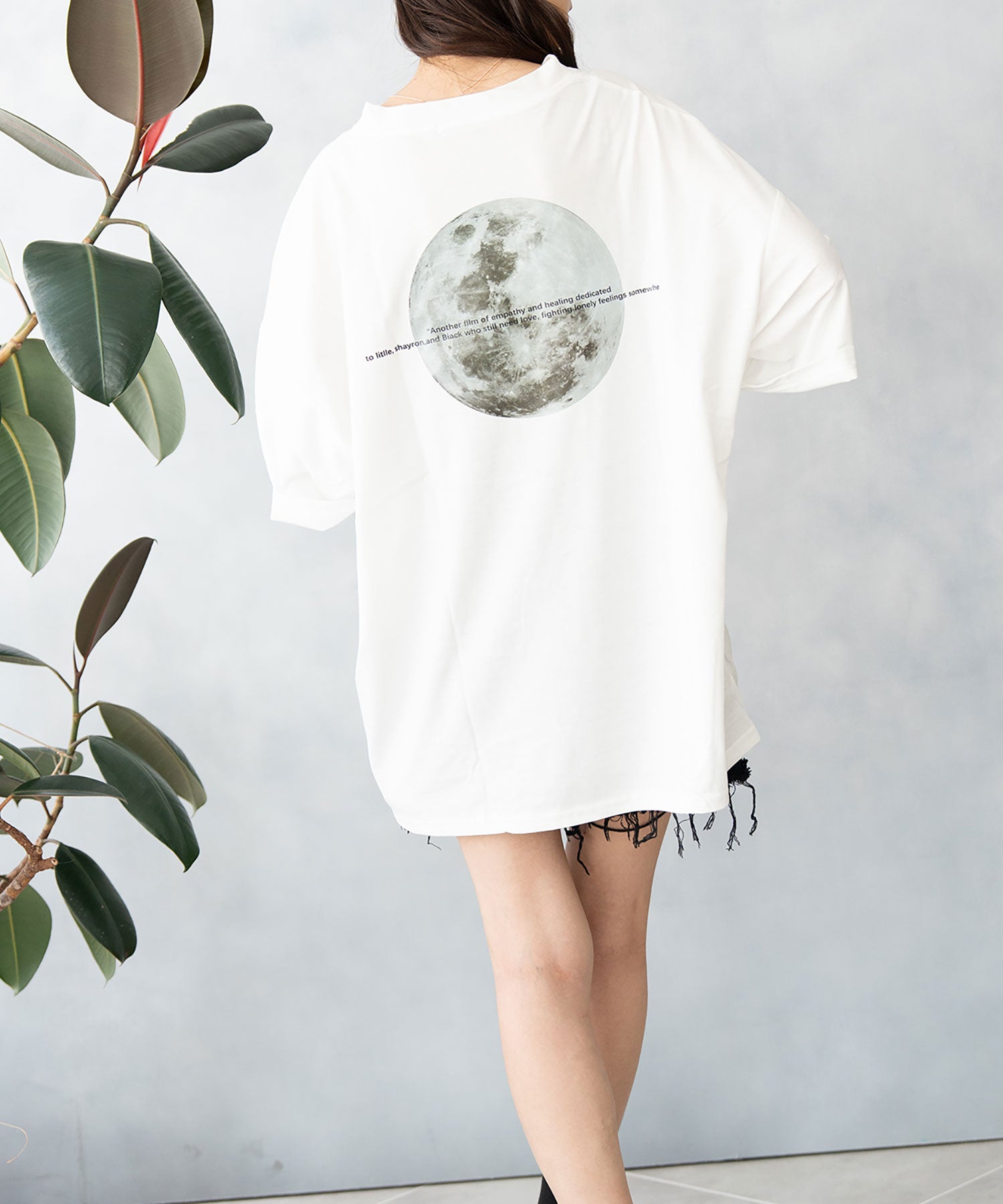 ニナエリナ Nina et Lina フルムーンプリントオーバーサイズTシャツ （ホワイト） ホワイト