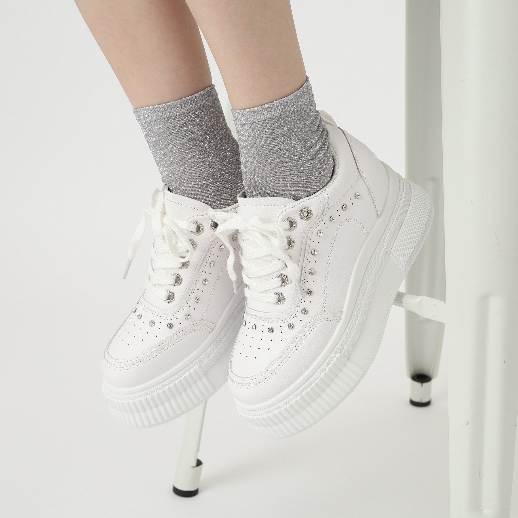 CS T&P csT&P 輕量厚底運動鞋，後跟鑲有水鑽