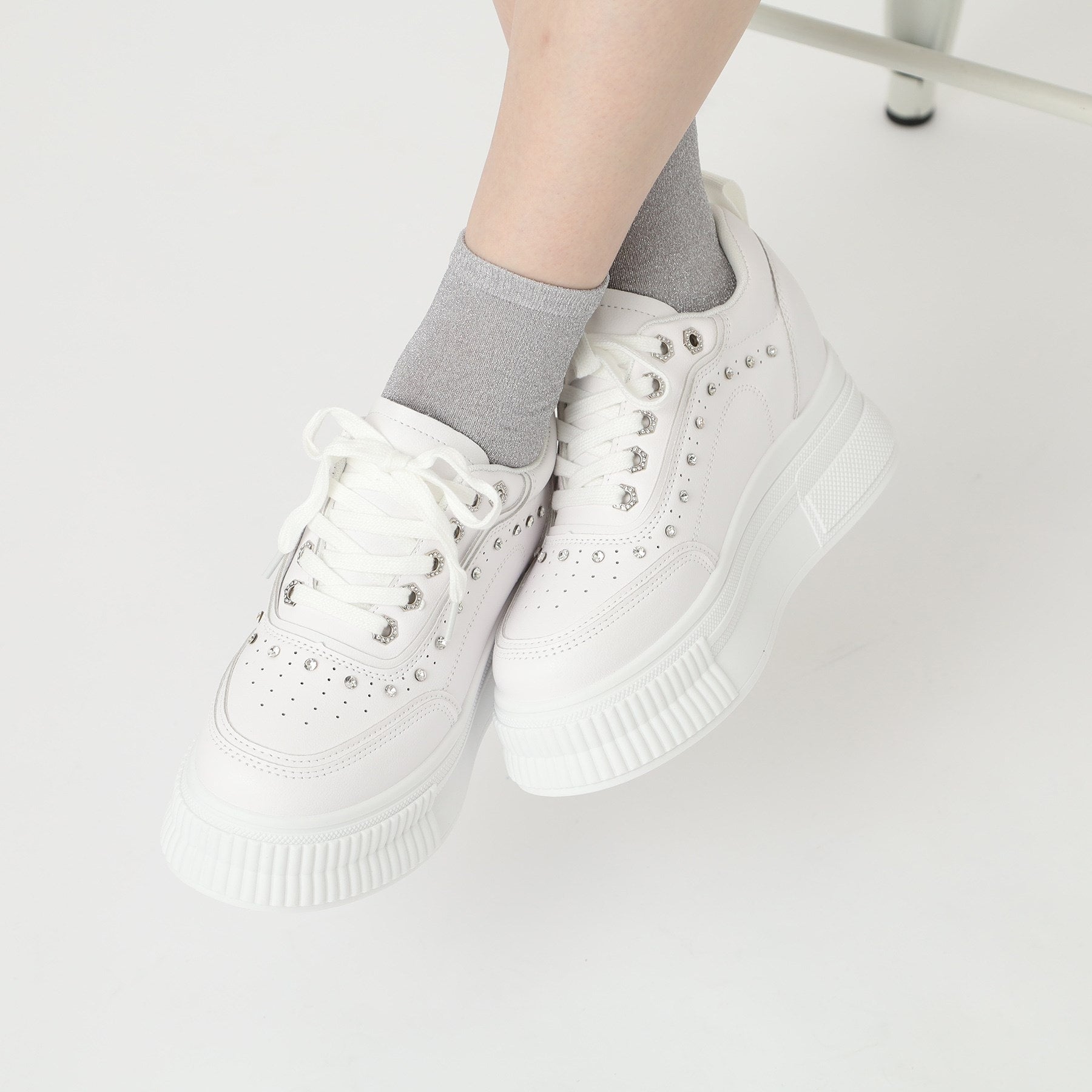 CS T&P csT&P 輕量厚底運動鞋，後跟鑲有水鑽