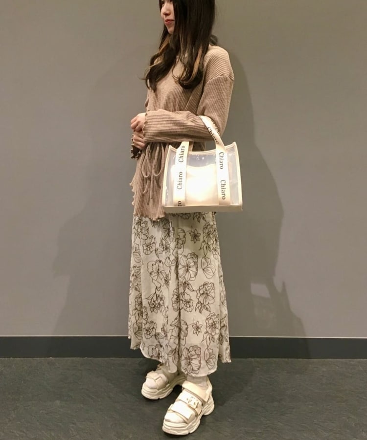 シーエス ティーアンドピー csT&P 軽量厚底ソール ゴールドベルトスポーツサンダル （アイボリー(004)） アイボリー(004)