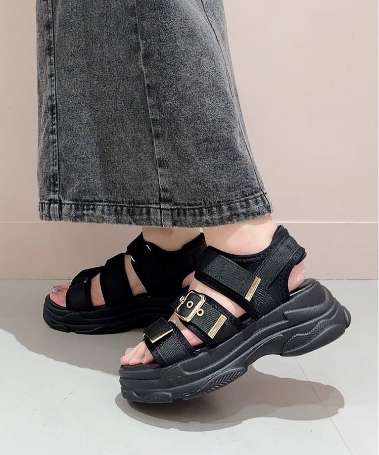 シーエス ティーアンドピー csT&P 軽量厚底ソール ゴールドベルトスポーツサンダル （アイボリー(004)） アイボリー(004)