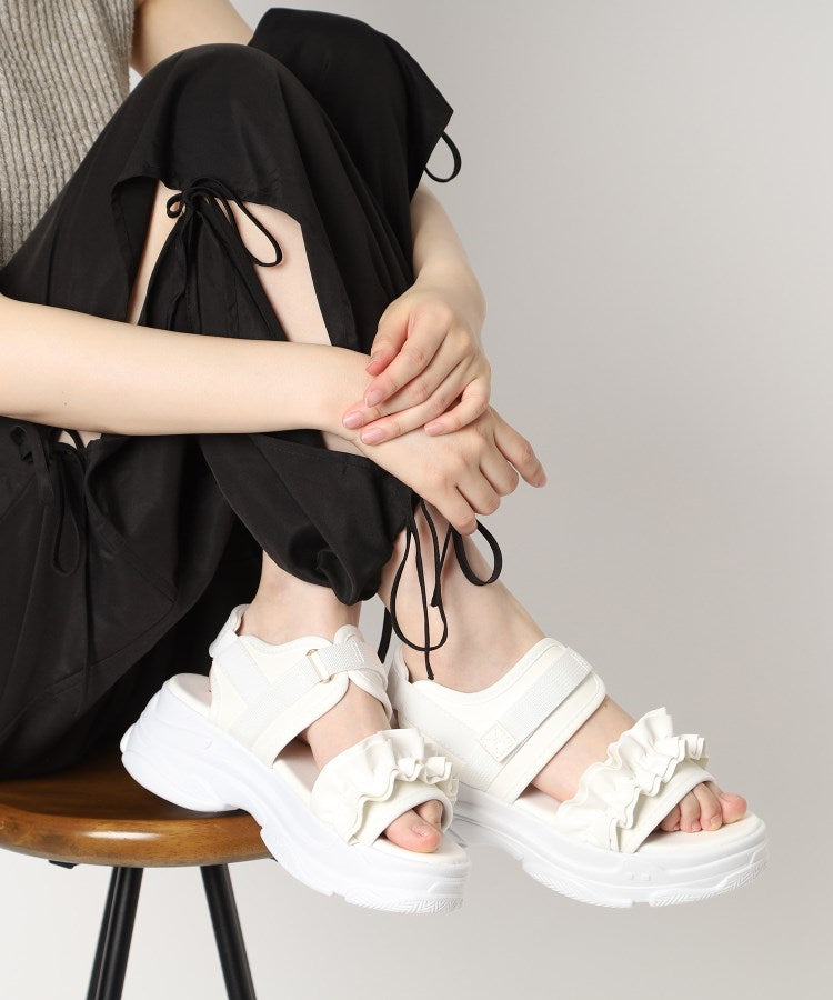 シーエス ティーアンドピー csT&P 厚底フリルスポサン （ホワイト(001)） ホワイト(001)