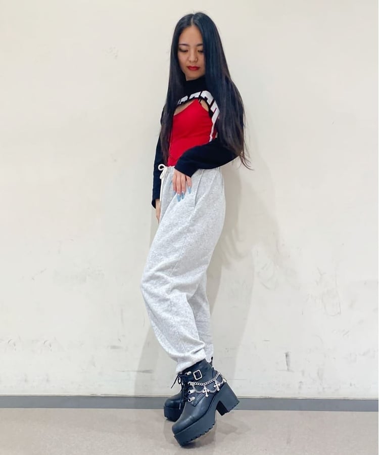 シーエス ティーアンドピー csT&P 厚底十字架チャーム付きチェーンブーツ （ホワイト(001)） ホワイト(001)