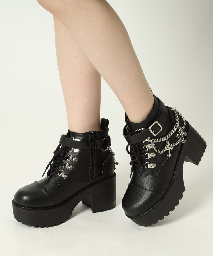 シーエス ティーアンドピー csT&P 厚底十字架チャーム付きチェーンブーツ （ホワイト(001)） ホワイト(001)