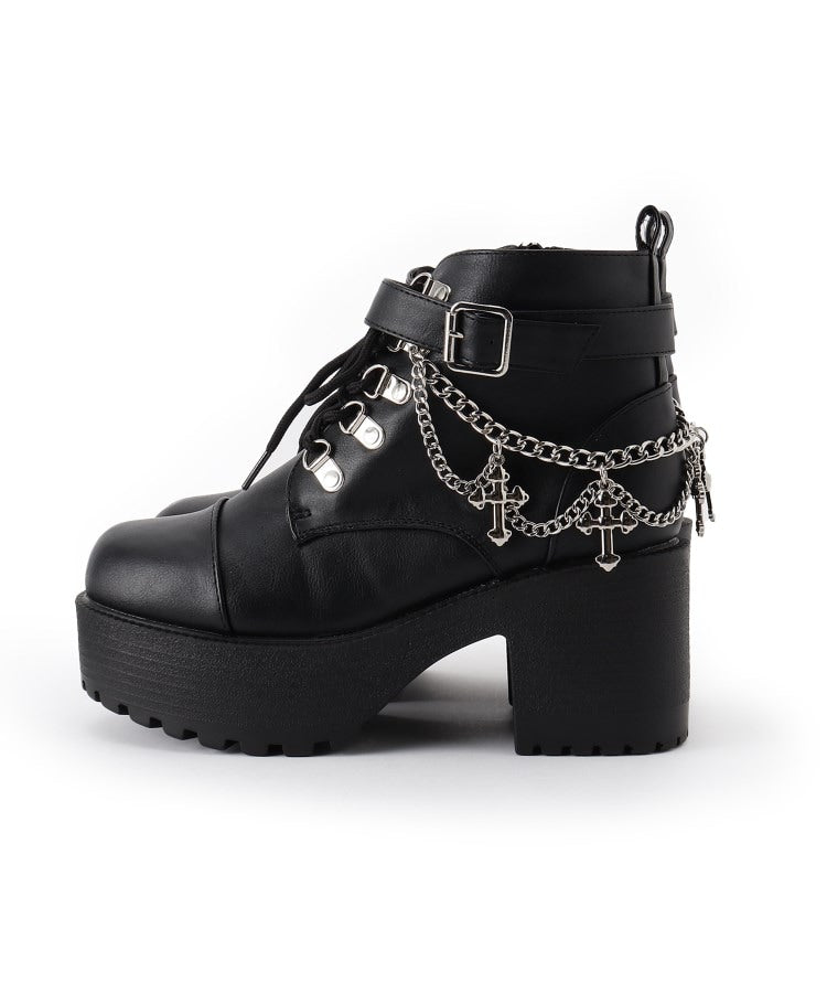 シーエス ティーアンドピー csT&P 厚底十字架チャーム付きチェーンブーツ （ホワイト(001)） ホワイト(001)