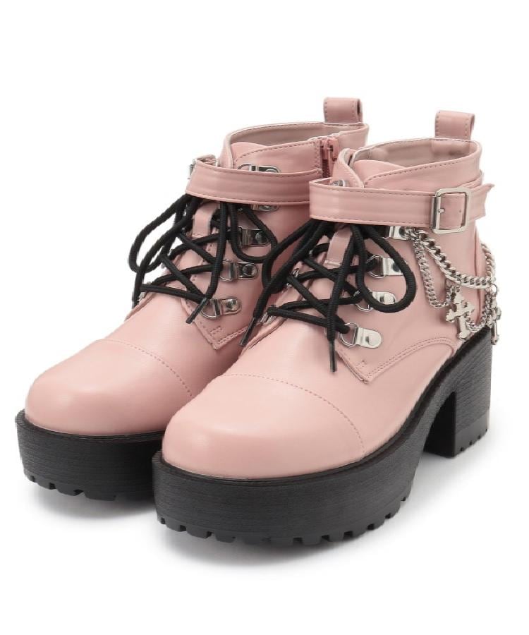 シーエス ティーアンドピー csT&P 厚底十字架チャーム付きチェーンブーツ （ホワイト(001)） ホワイト(001)