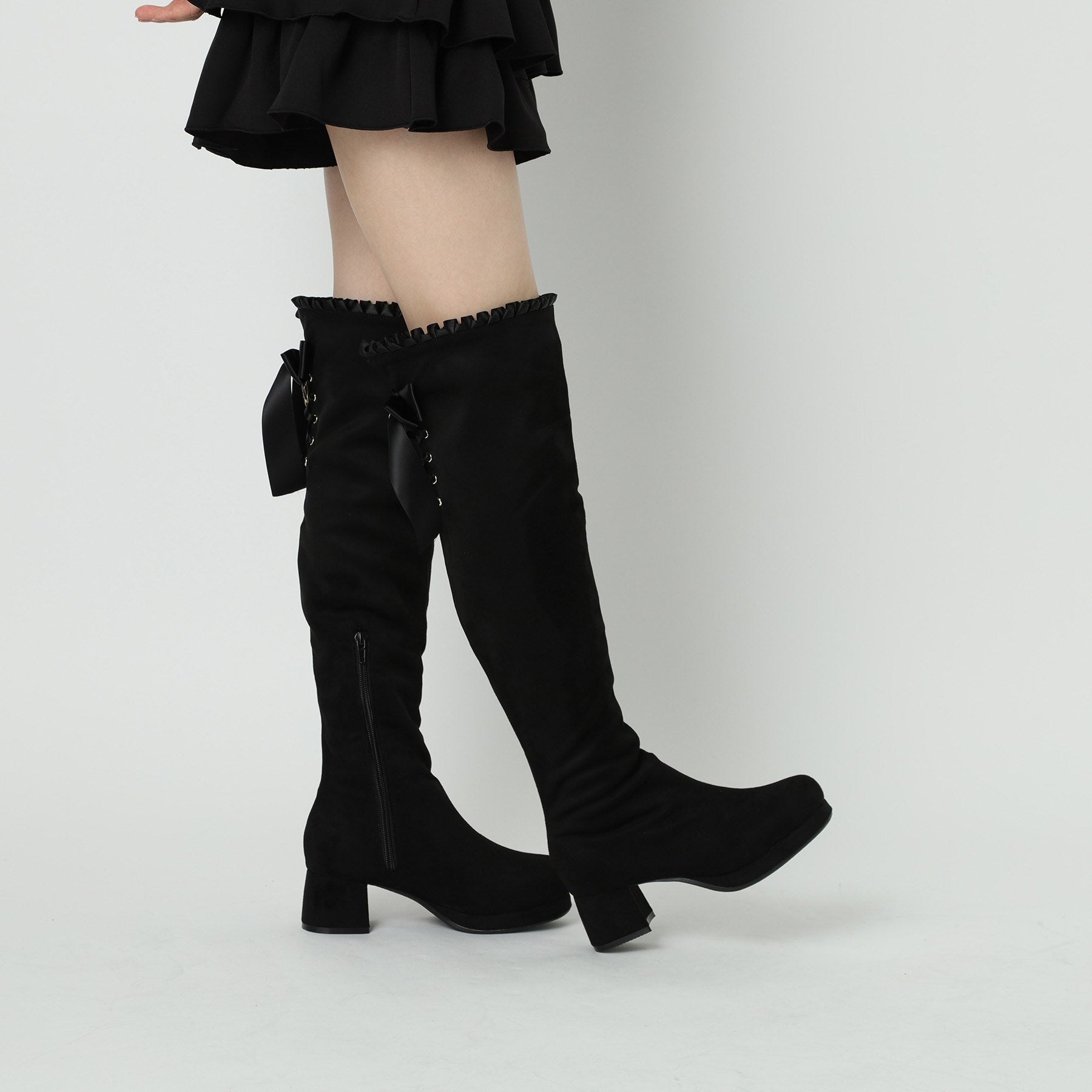 CS T&P Dreamy Ribbon Long Boots with Thick Sole