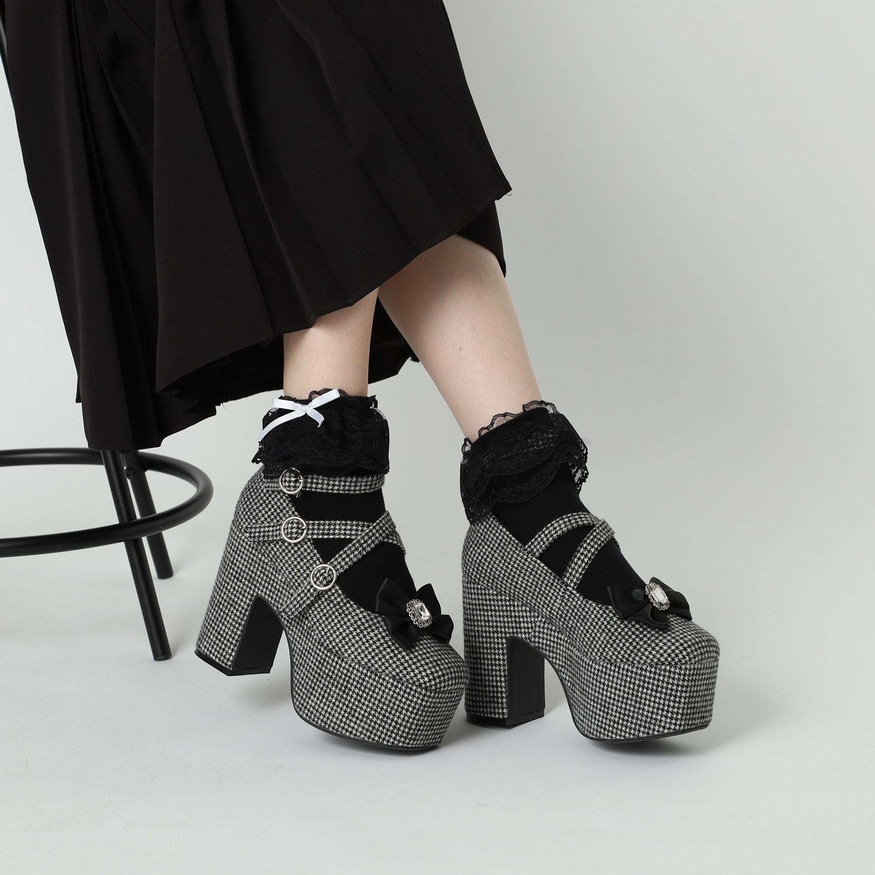 シーエス ティーアンドピー csT&P 厚底スクウェアリボン付き2WAYパンプス （ブラック(219)） ブラック(219)