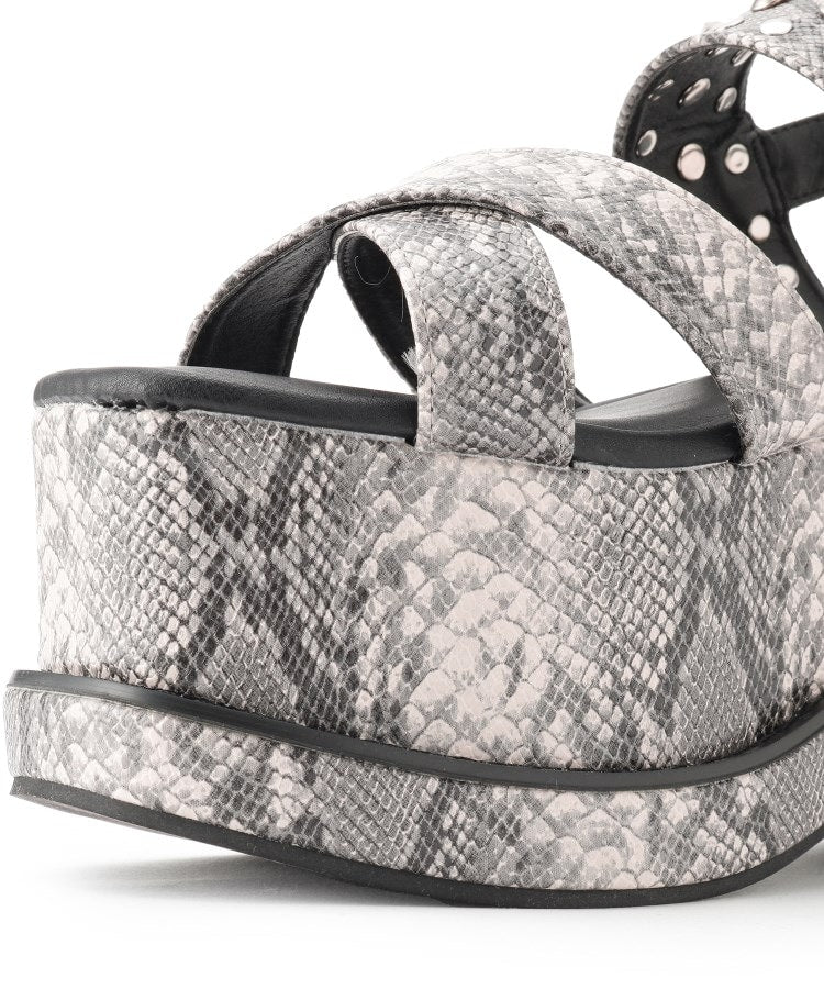 シーエス ティーアンドピー csT&P 厚底スタッズ付きサンダル （ブラック(019)） ブラック(019)