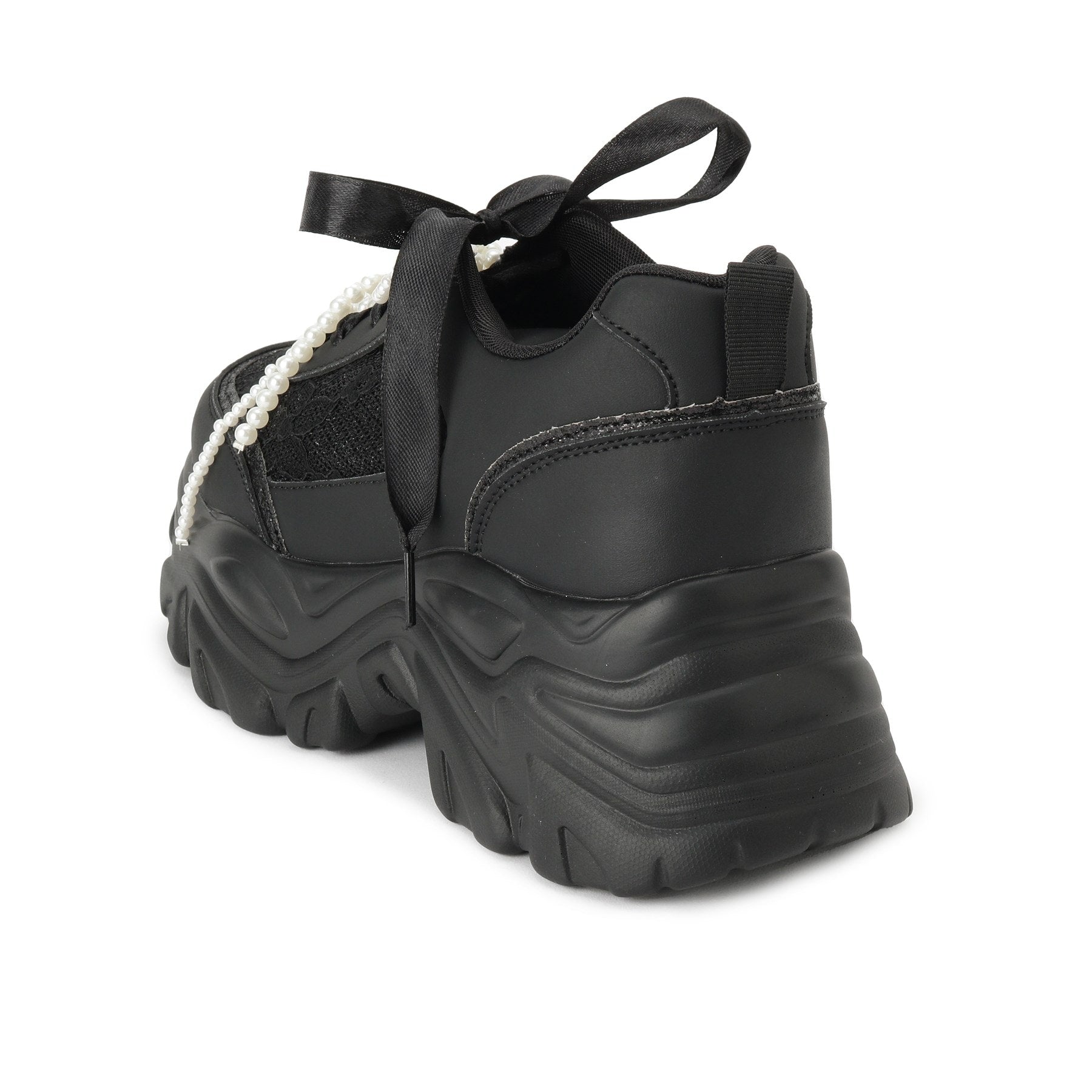 csT&P csT&P Thick-soled Lace Sneakers with Pearls