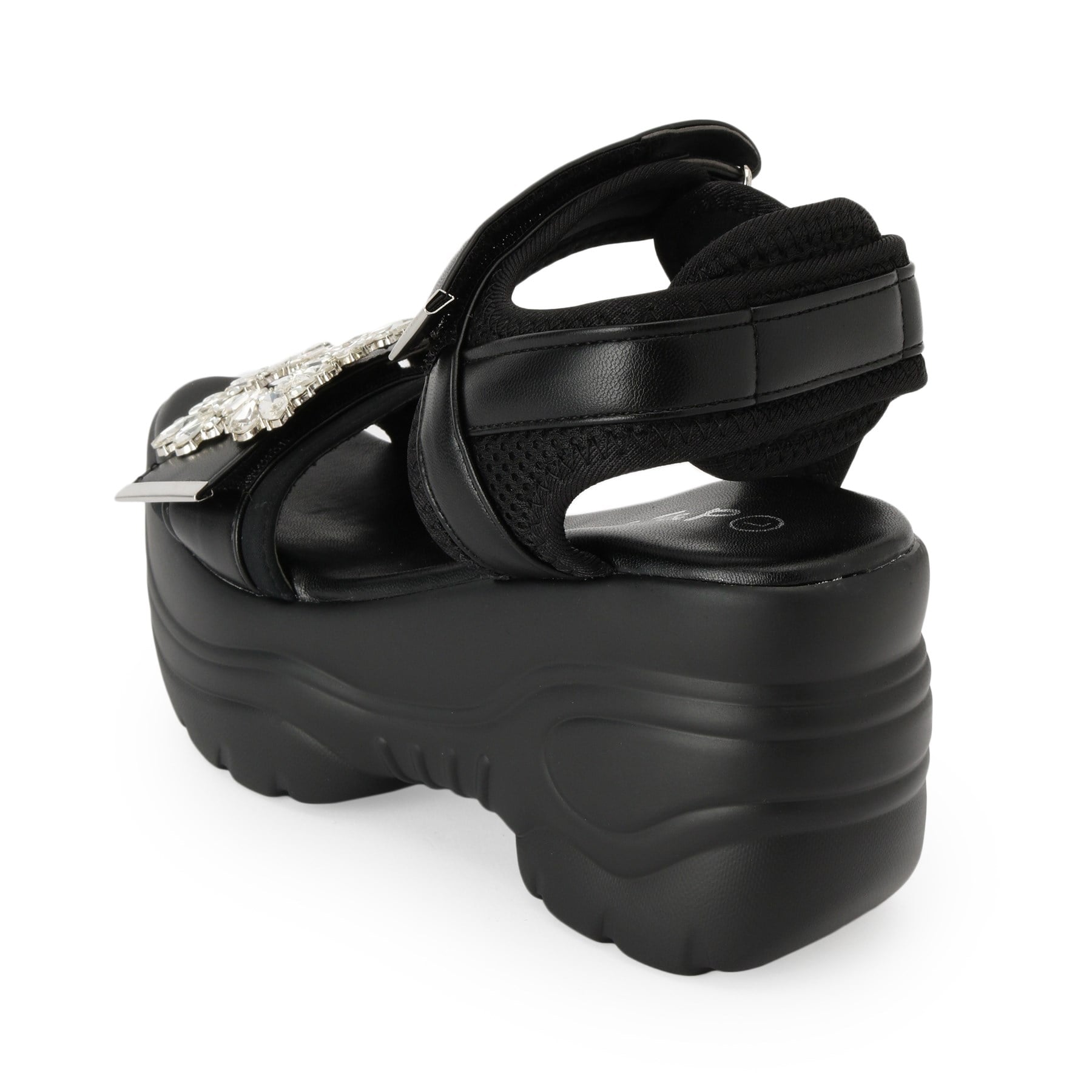 シーエス ティーアンドピー csT&P 厚底ビジューバックルサンダル （ホワイト(001)） ホワイト(001)