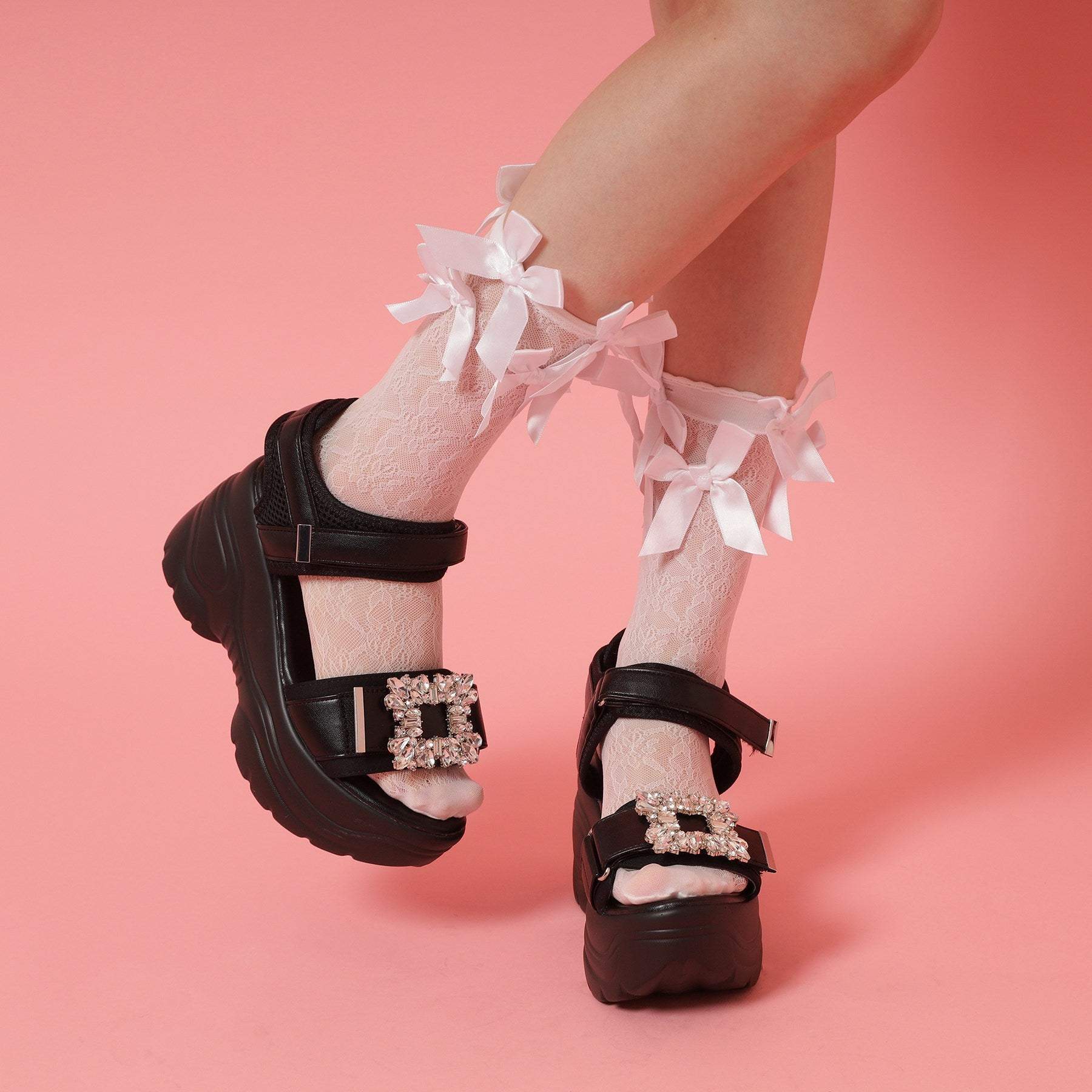 シーエス ティーアンドピー csT&P 厚底ビジューバックルサンダル （ホワイト(001)） ホワイト(001)