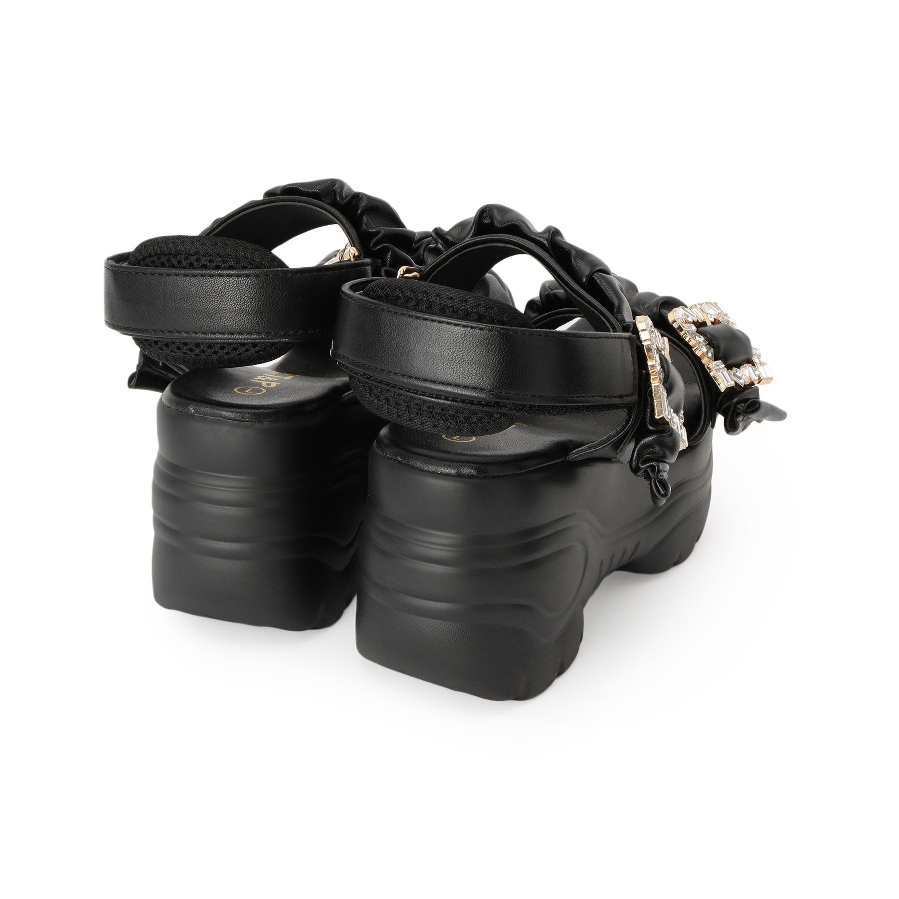 シーエス ティーアンドピー csT&P 厚底バックルサンダル （ベージュ(052)） ベージュ(052)