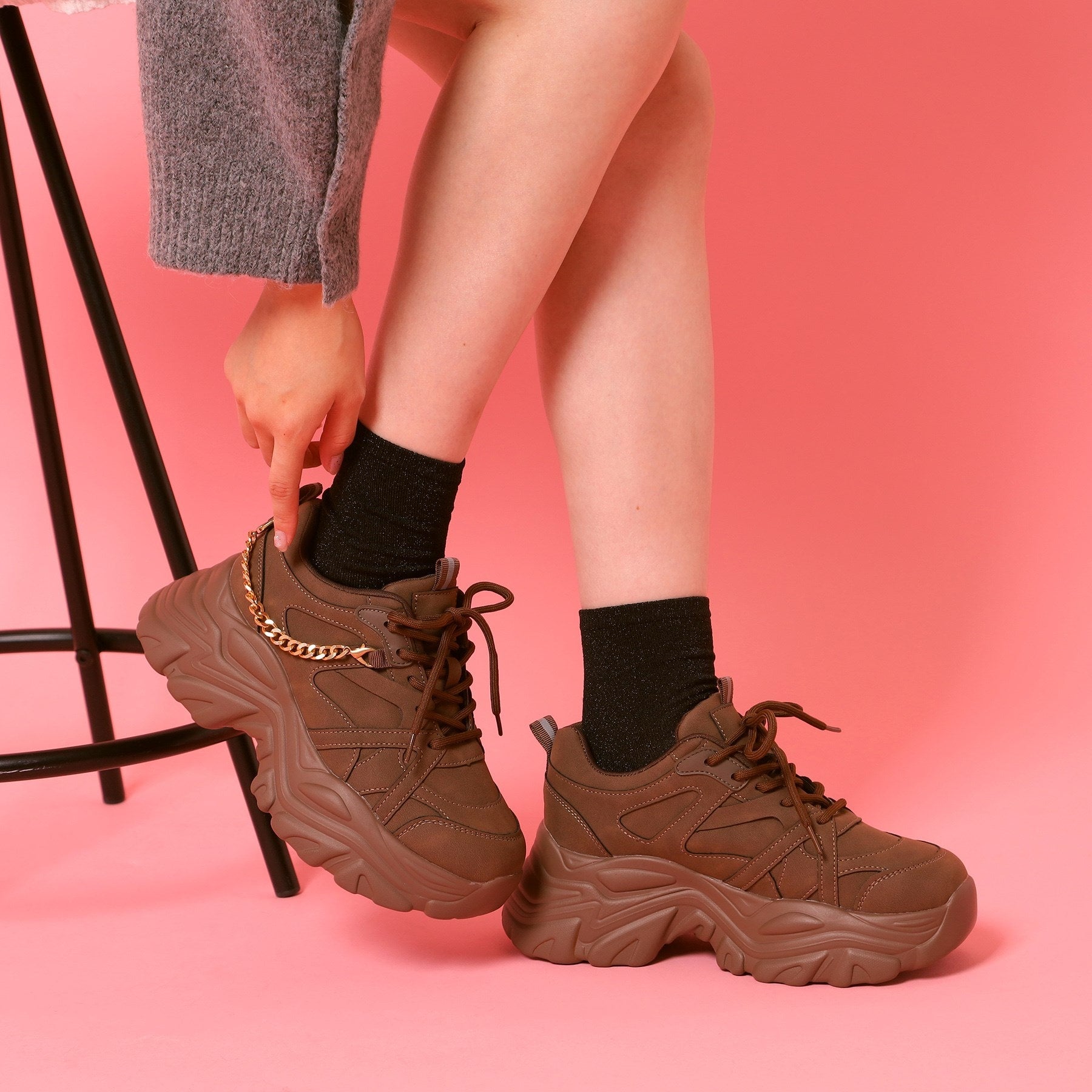 シーエス ティーアンドピー csT&P 【2WAYチェーン付き】軽量ボリュームソール厚底スニーカー （ブラウン(043)） ブラウン(043)