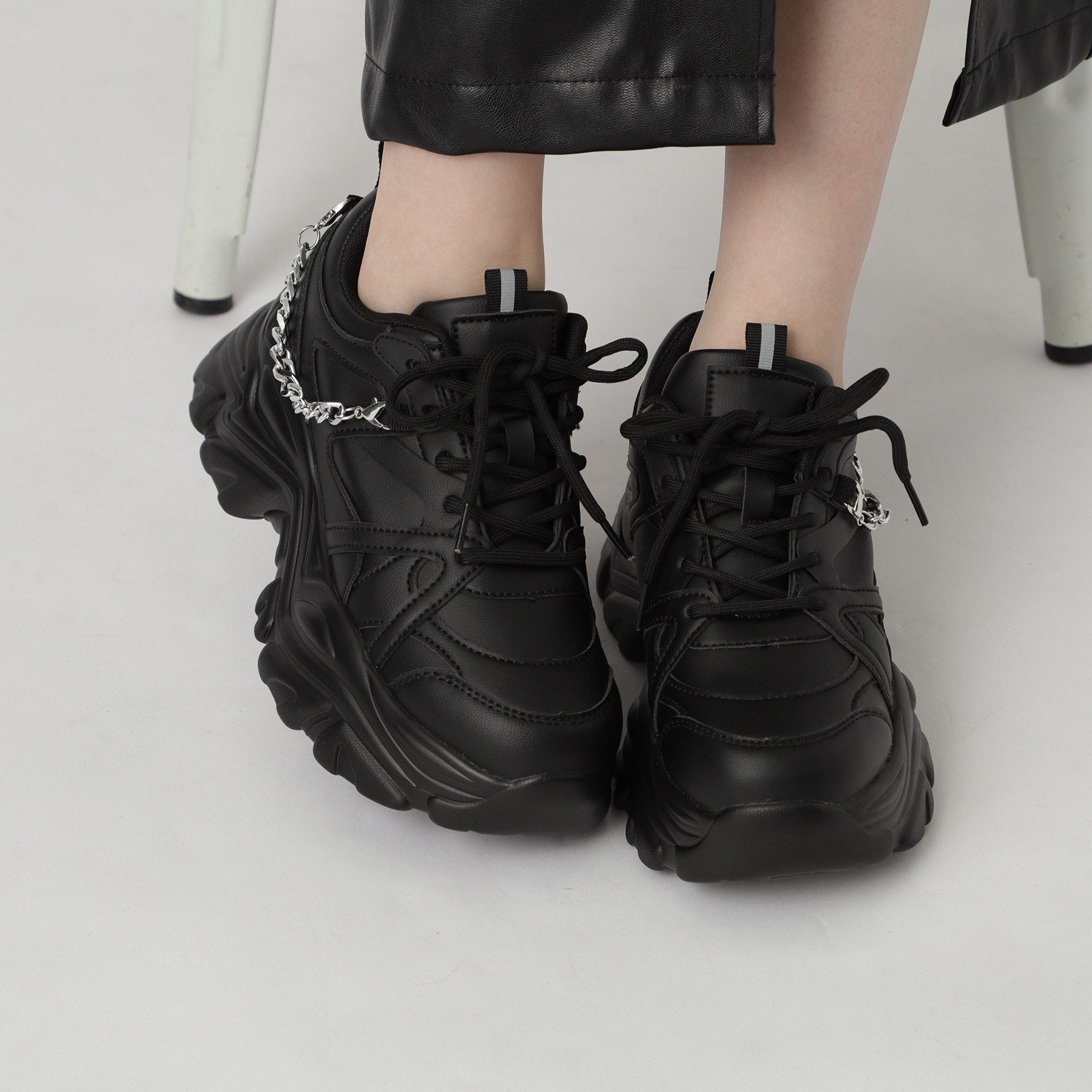 シーエス ティーアンドピー csT&P 【2WAYチェーン付き】軽量ボリュームソール厚底スニーカー （ブラウン(043)） ブラウン(043)