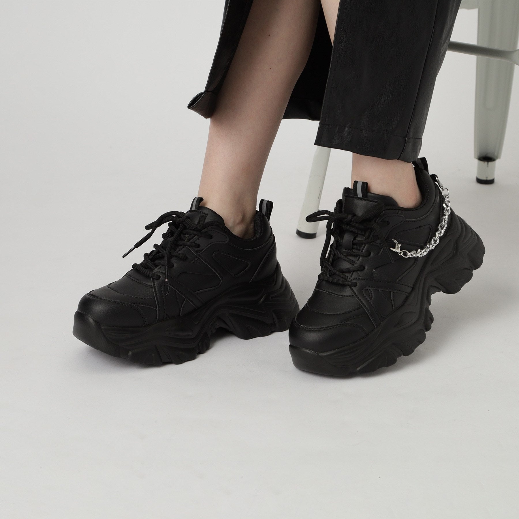 シーエス ティーアンドピー csT&P 【2WAYチェーン付き】軽量ボリュームソール厚底スニーカー （ブラウン(043)） ブラウン(043)