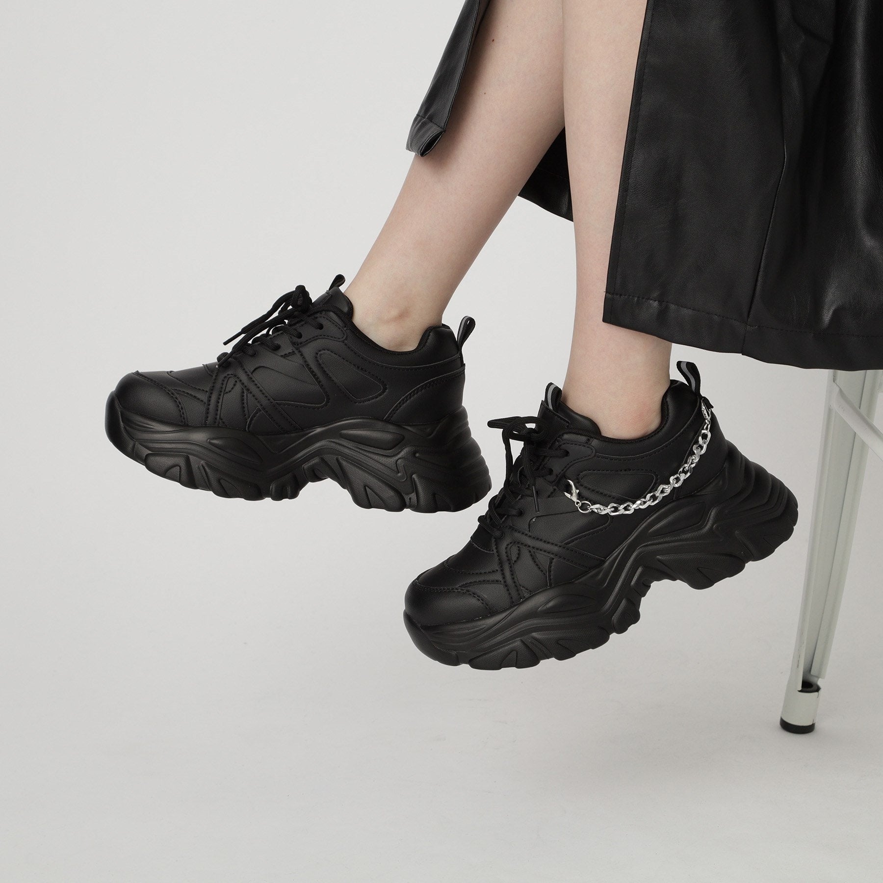 シーエス ティーアンドピー csT&P 【2WAYチェーン付き】軽量ボリュームソール厚底スニーカー （ブラウン(043)） ブラウン(043)