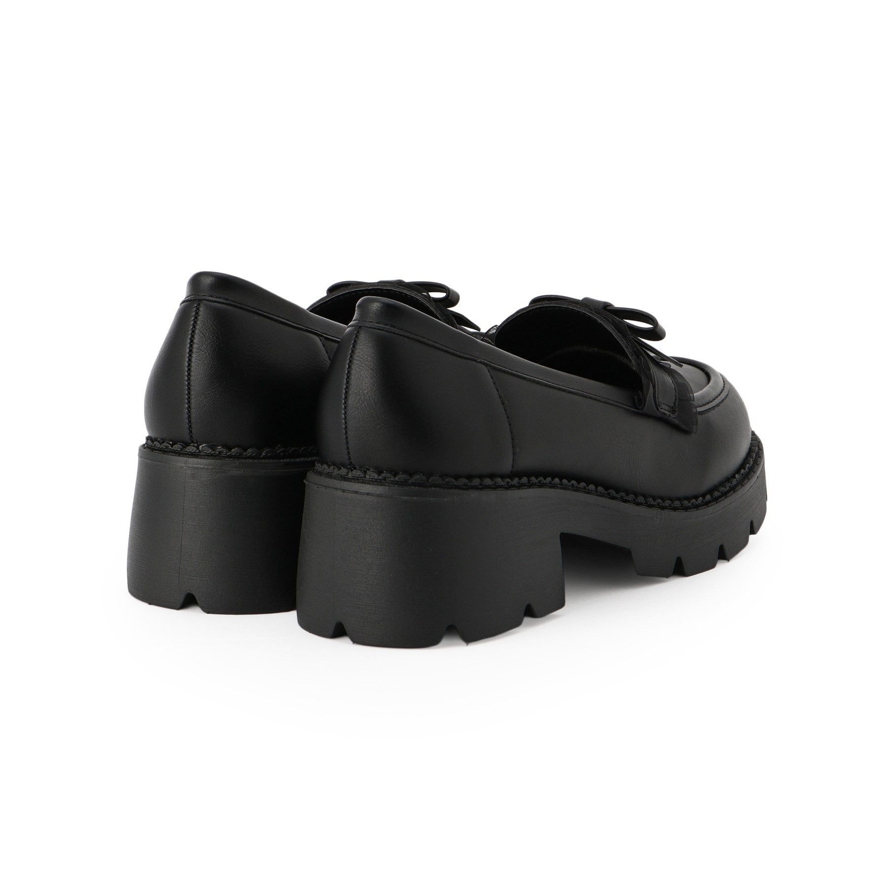 シーエス ティーアンドピー csT&P フリル付きリボンローファー （レッド(063)） レッド(063)