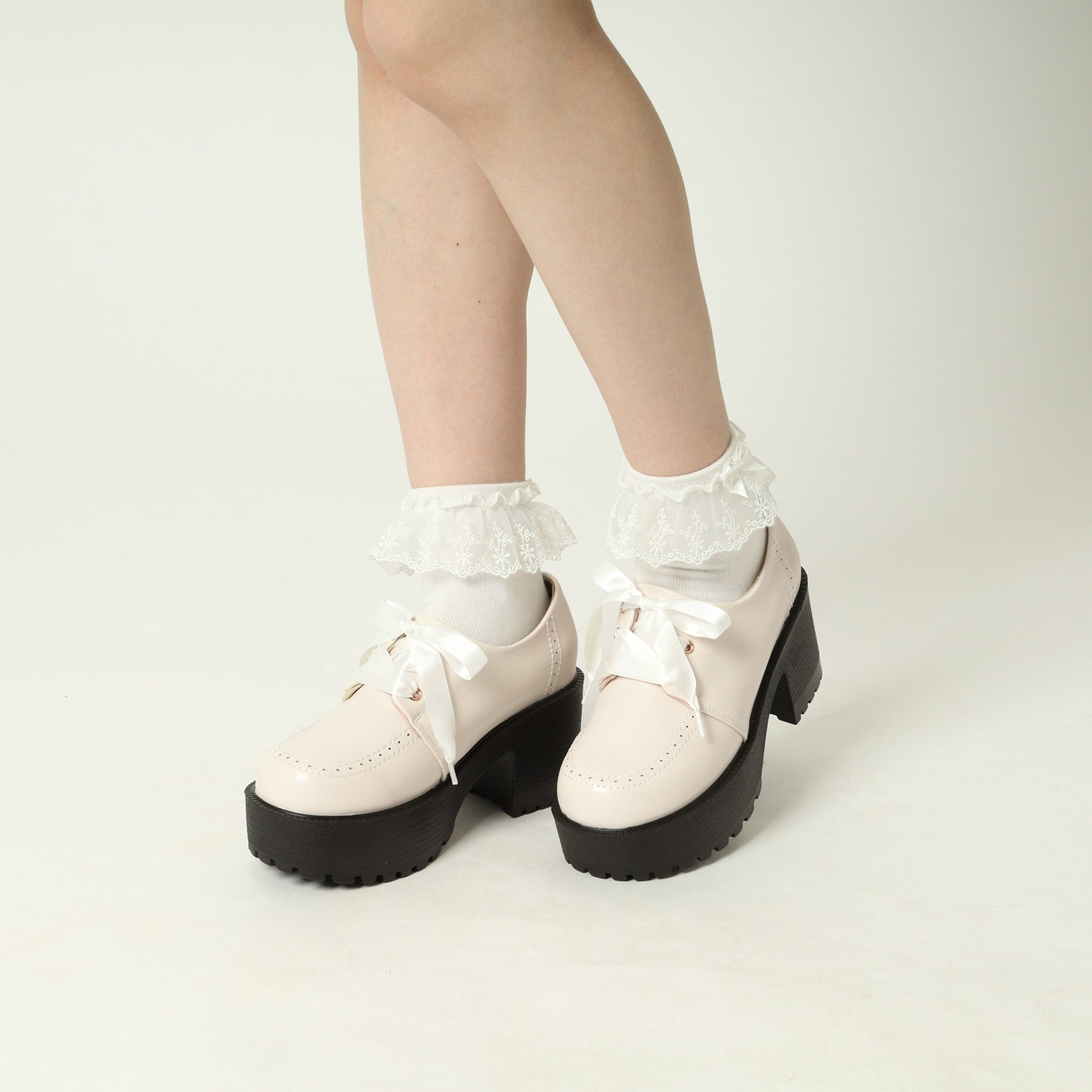 シーエス ティーアンドピー csT&P 厚底サテンリボンレースアップヒールシューズ （ブラック(919)） ブラック(919)