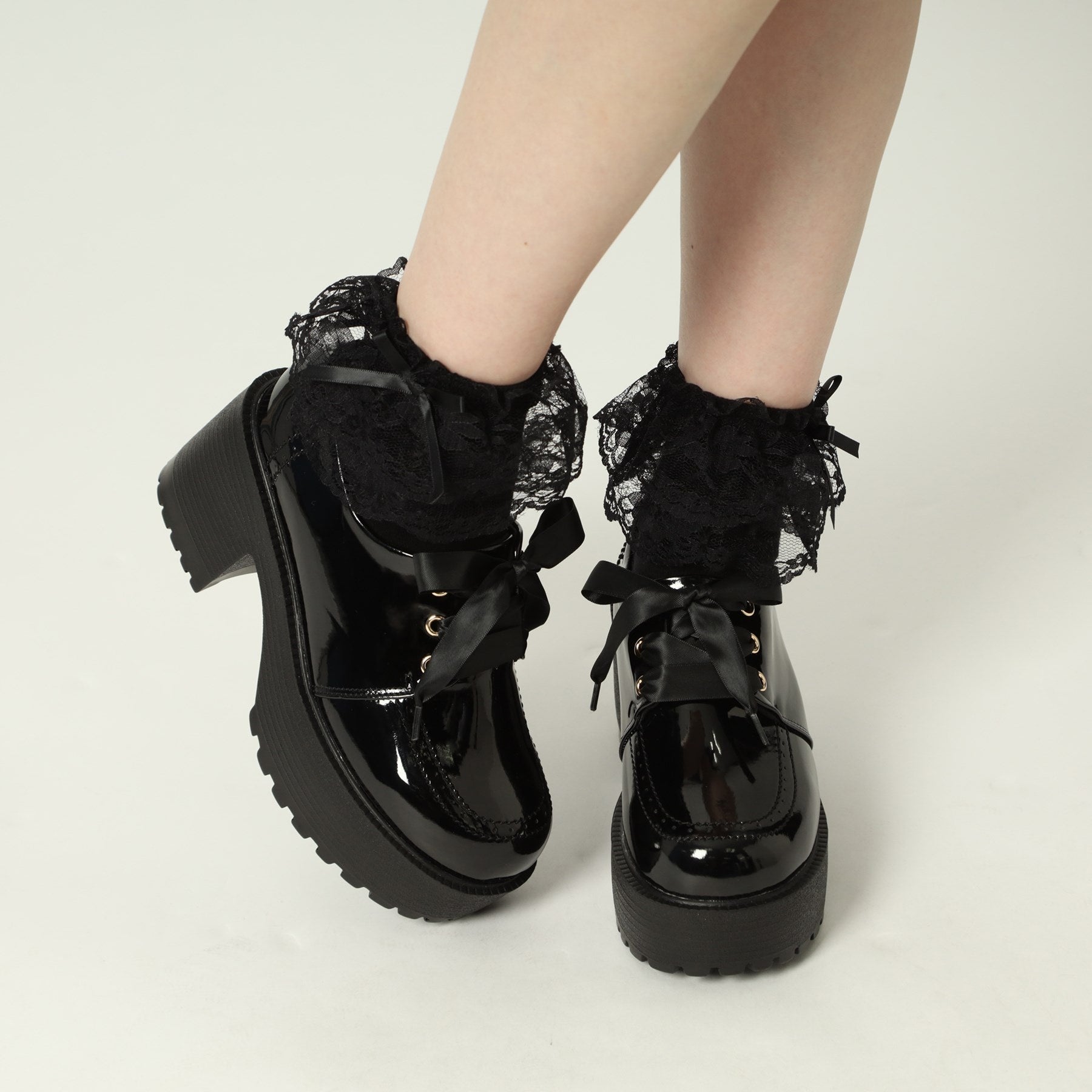 シーエス ティーアンドピー csT&P 厚底サテンリボンレースアップヒールシューズ （ブラック(919)） ブラック(919)