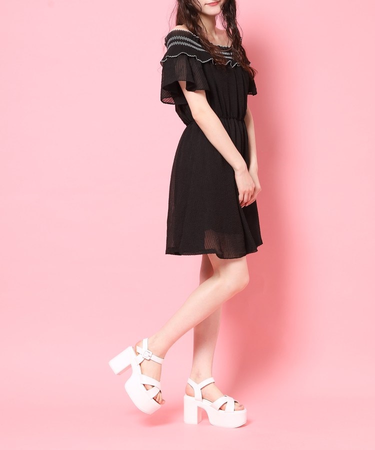 シーエス ティーアンドピー csT&P 厚底クロスサンダル （ブラック(019)） ブラック(019)