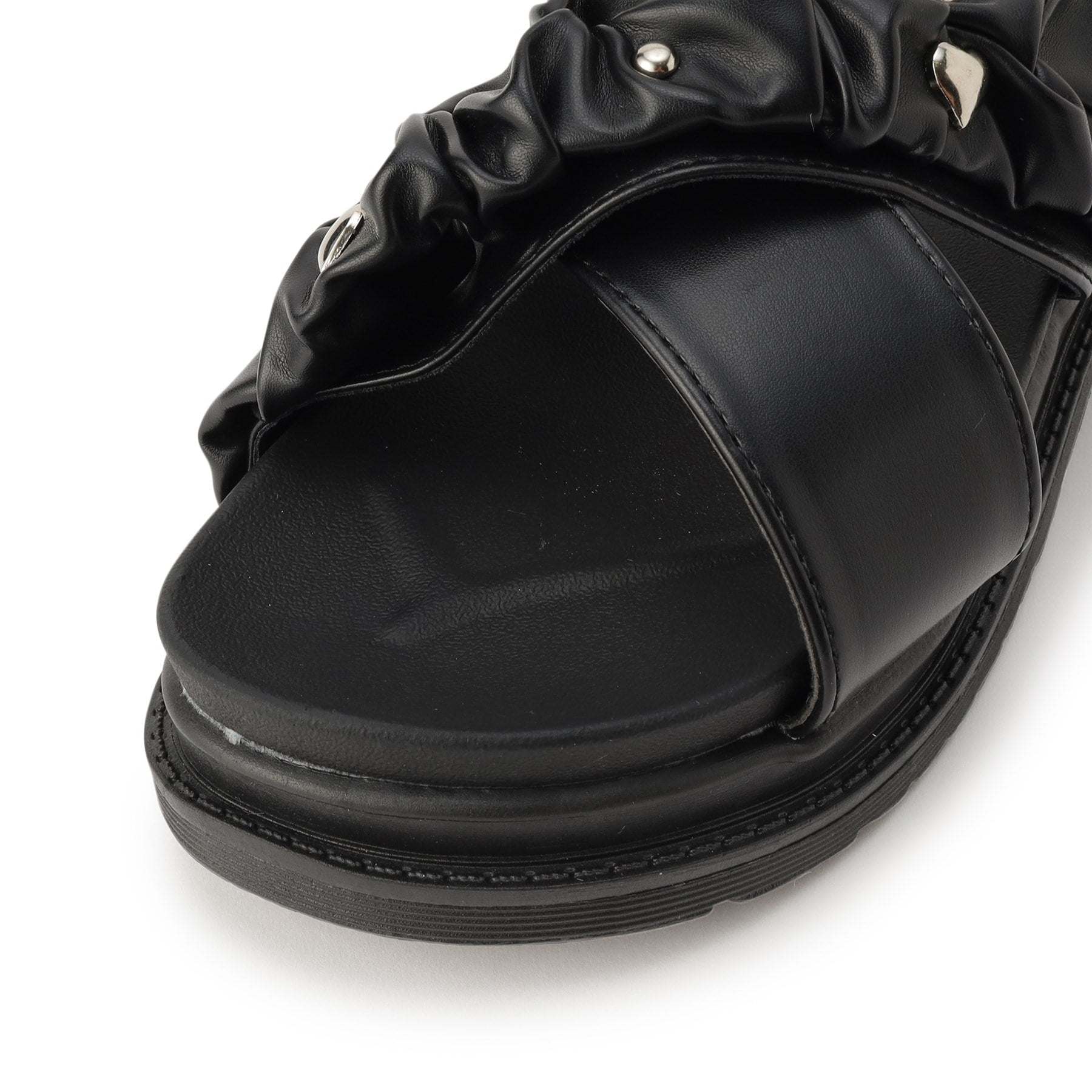 シーエス ティーアンドピー csT&P 厚底ハートスタッズスポサン