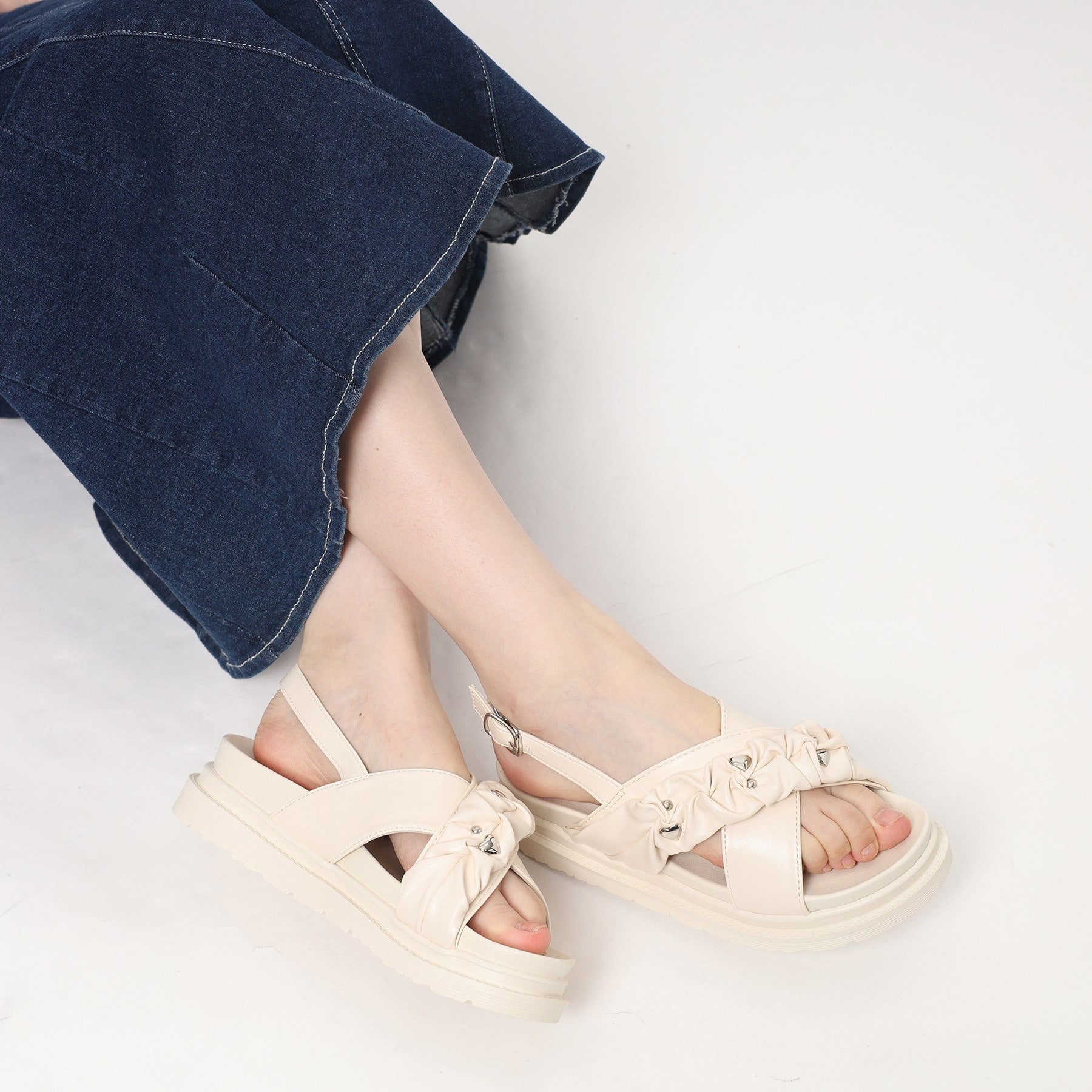 シーエス ティーアンドピー csT&P 厚底ハートスタッズスポサン