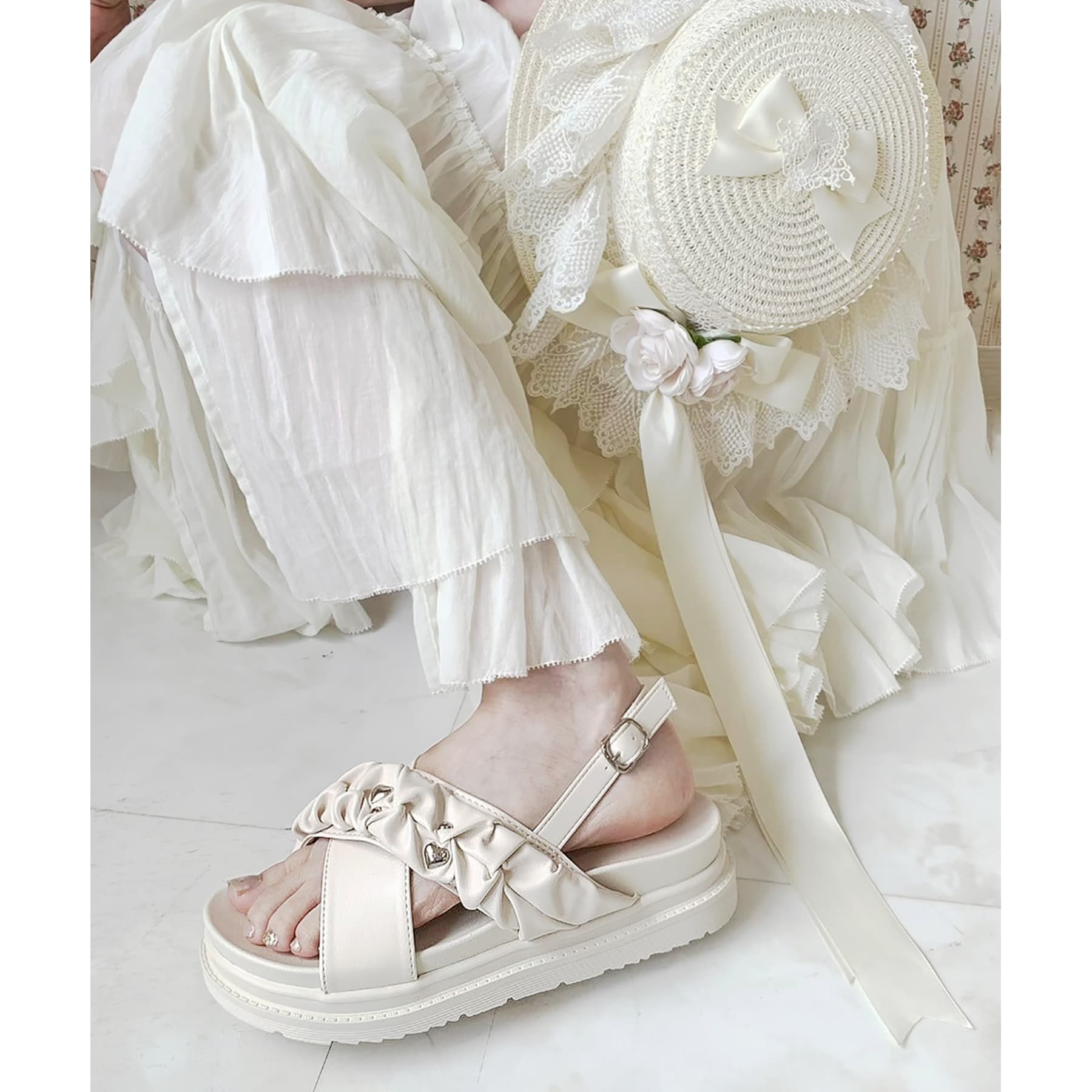 シーエス ティーアンドピー csT&P 厚底ハートスタッズスポサン