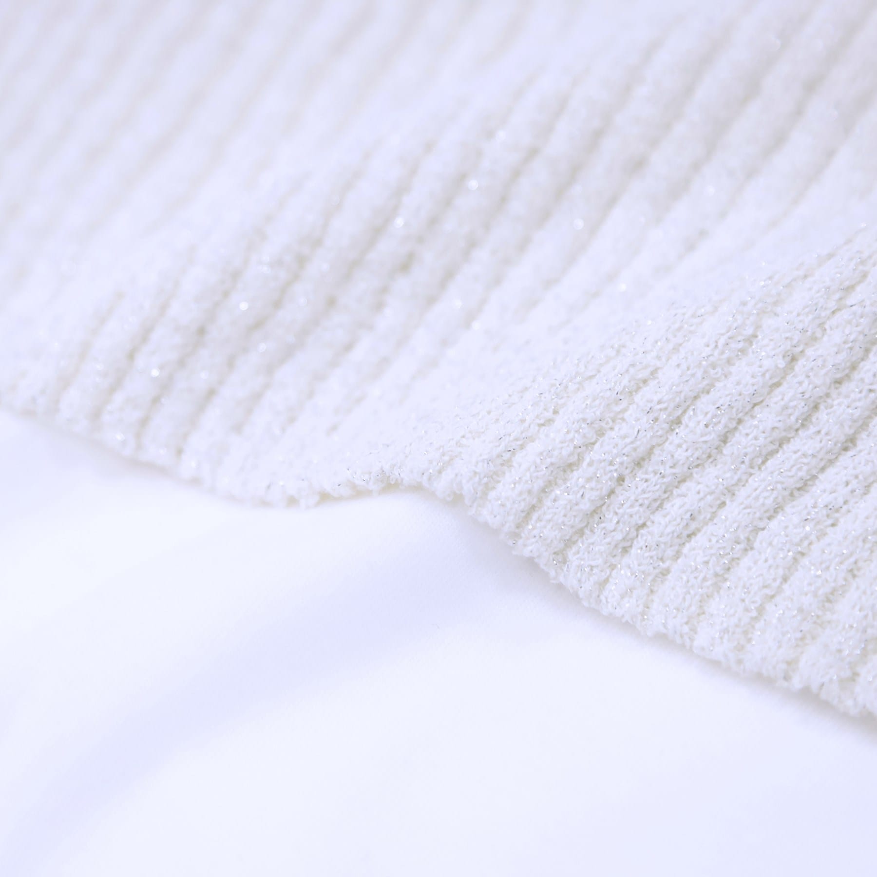 キューティーブロンド Cutie Blonde 【2点セット】ラメニットキャミ＆ロゴTシャツ （ホワイト(001)） ホワイト(001)