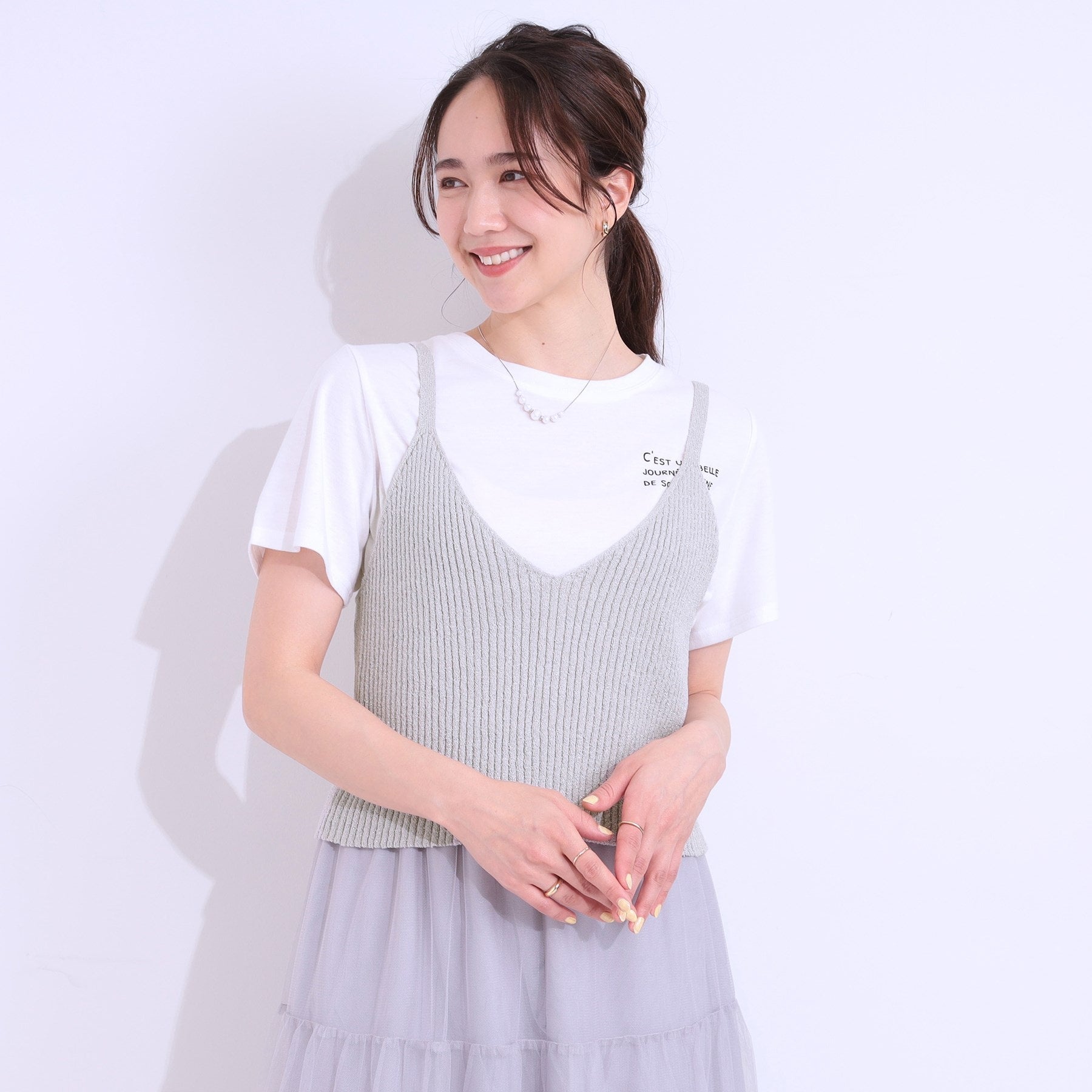 キューティーブロンド Cutie Blonde 【2点セット】ラメニットキャミ＆ロゴTシャツ （ホワイト(001)） ホワイト(001)