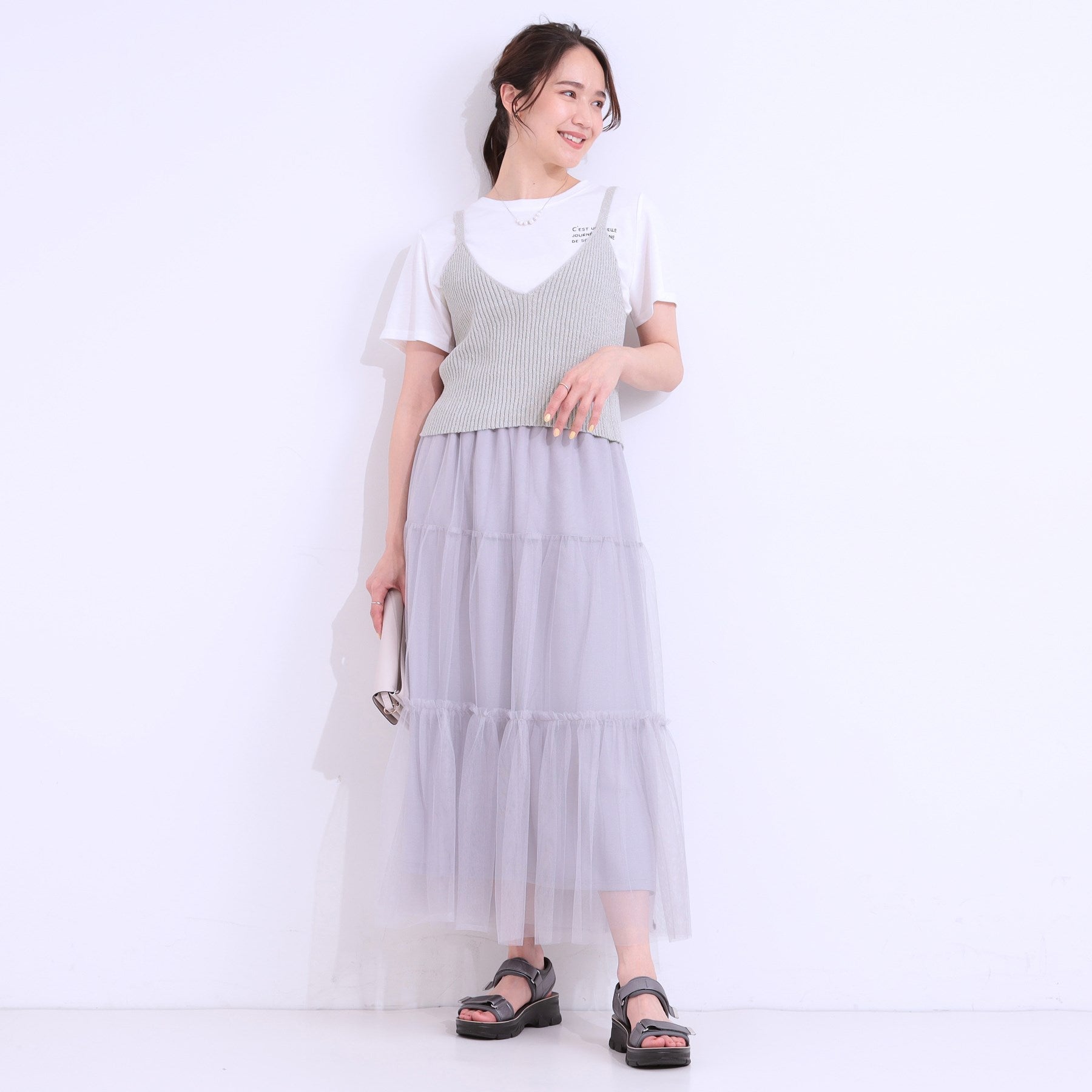 キューティーブロンド Cutie Blonde 【2点セット】ラメニットキャミ＆ロゴTシャツ （ホワイト(001)） ホワイト(001)