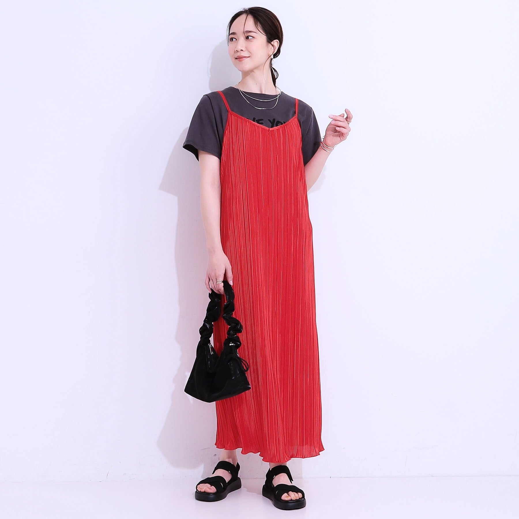 キューティーブロンド Cutie Blonde プリーツキャミワンピース （ブラック(019)） ブラック(019)