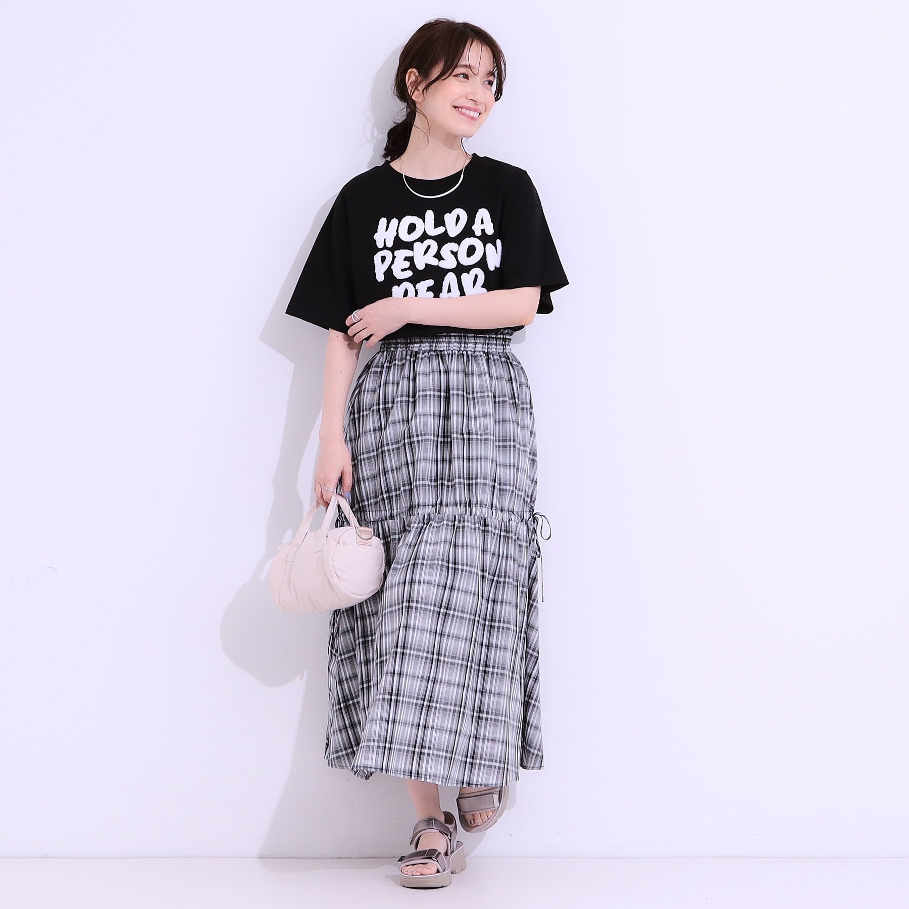 キューティーブロンド Cutie Blonde サガラ刺繍アソートTシャツ （ブラック(419)） ブラック(419)