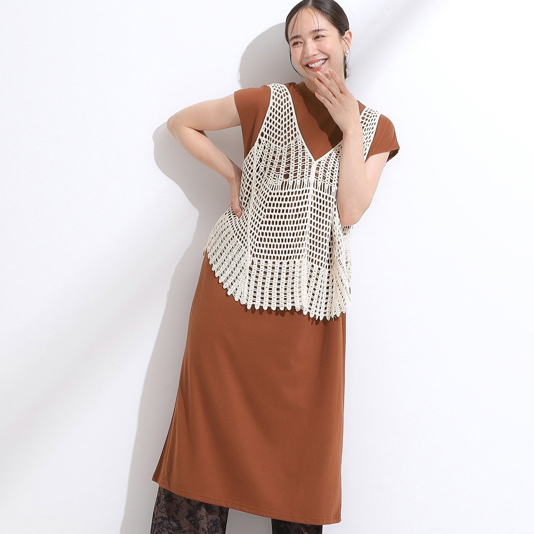 キューティーブロンド Cutie Blonde 【2点SET】クロシェ編みレースベスト＆Tシャツワンピースセット （ブラウン(043)） ブラウン(043)