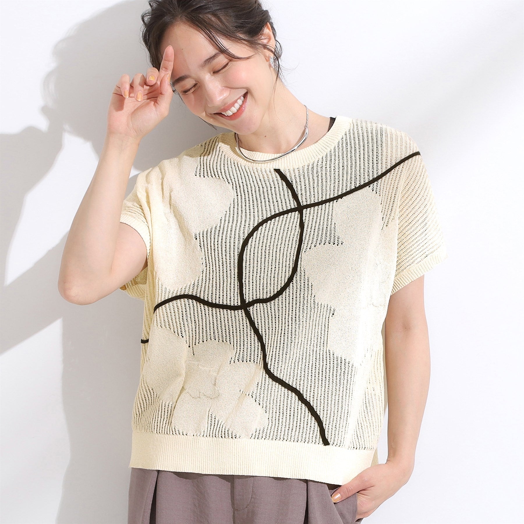 キューティーブロンド Cutie Blonde にょろにょろ刺繍 透かし編みニット （オフホワイト(003)） オフホワイト(003)