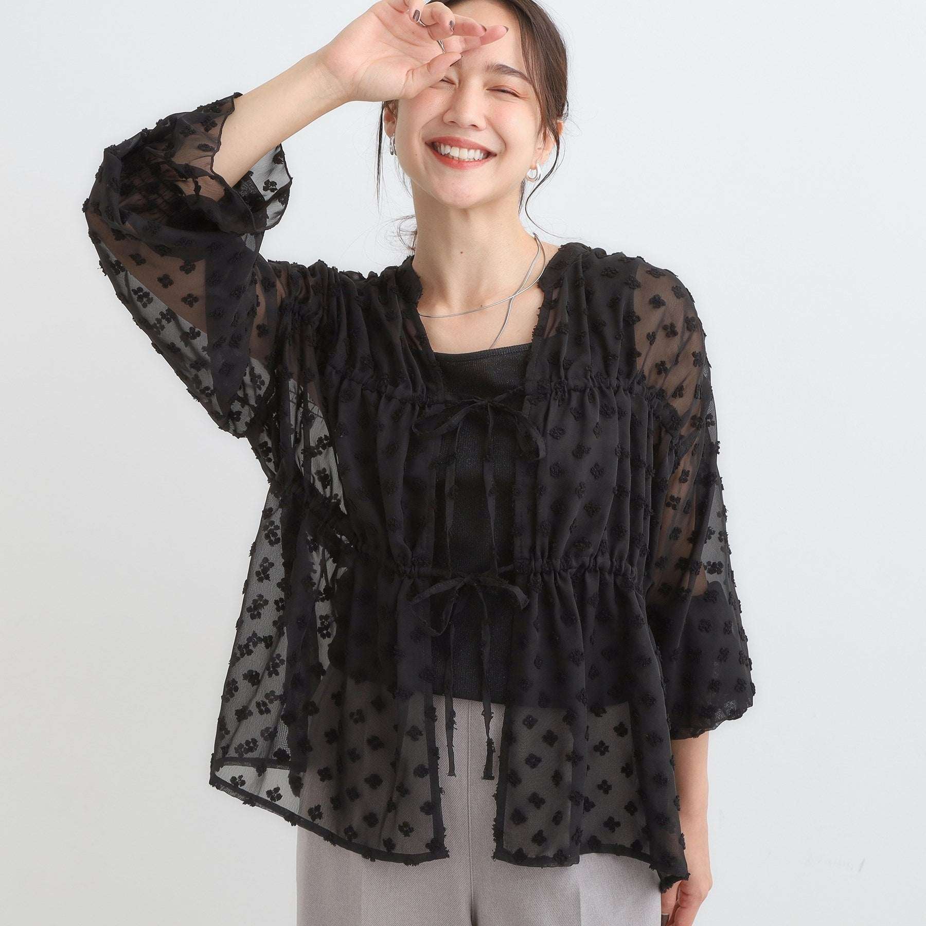 キューティーブロンド Cutie Blonde シアードビーシャーリングブラウス （ブラック(019)） ブラック(019)