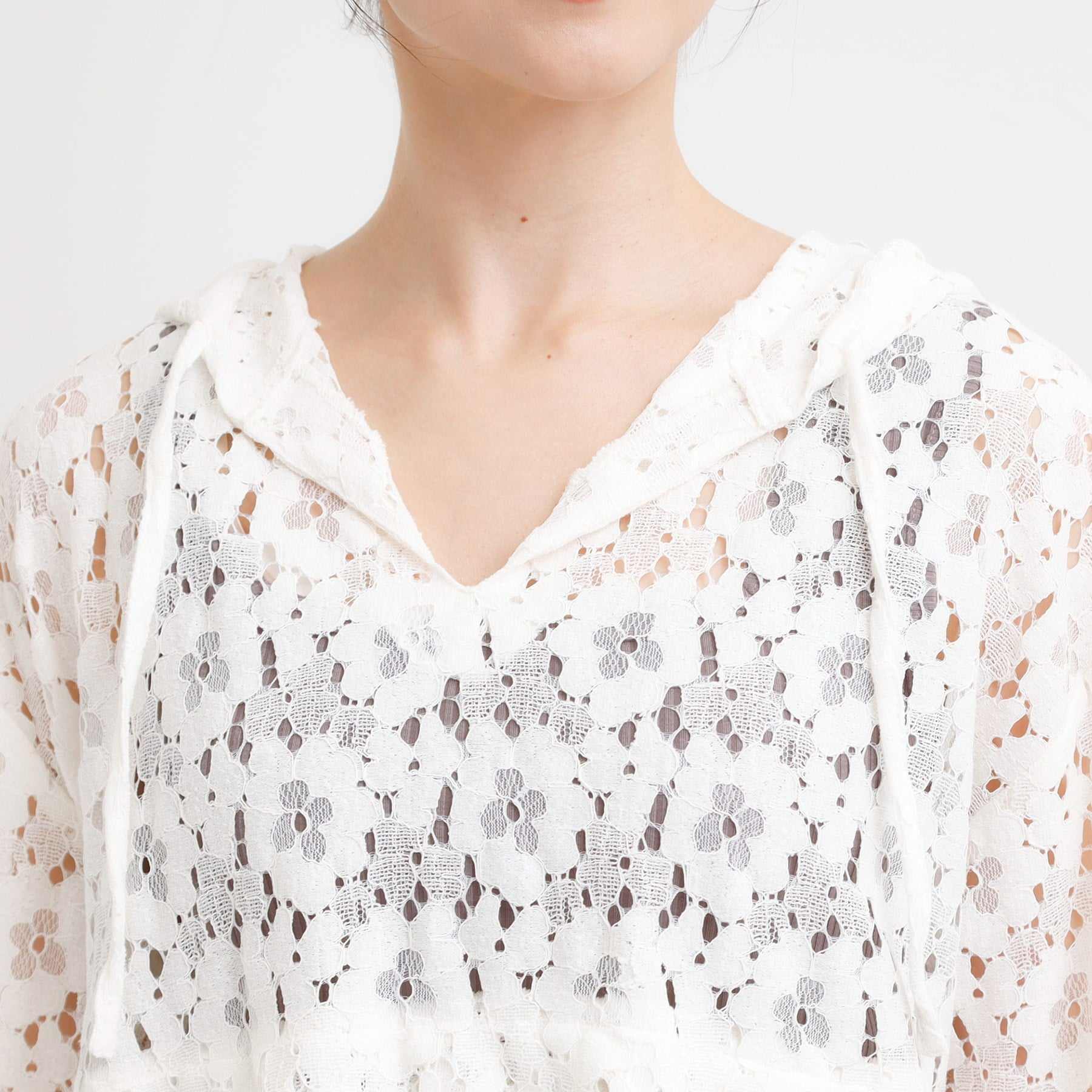 キューティーブロンド Cutie Blonde レースフーディプルオーバー （ブラック(019)） ブラック(019)