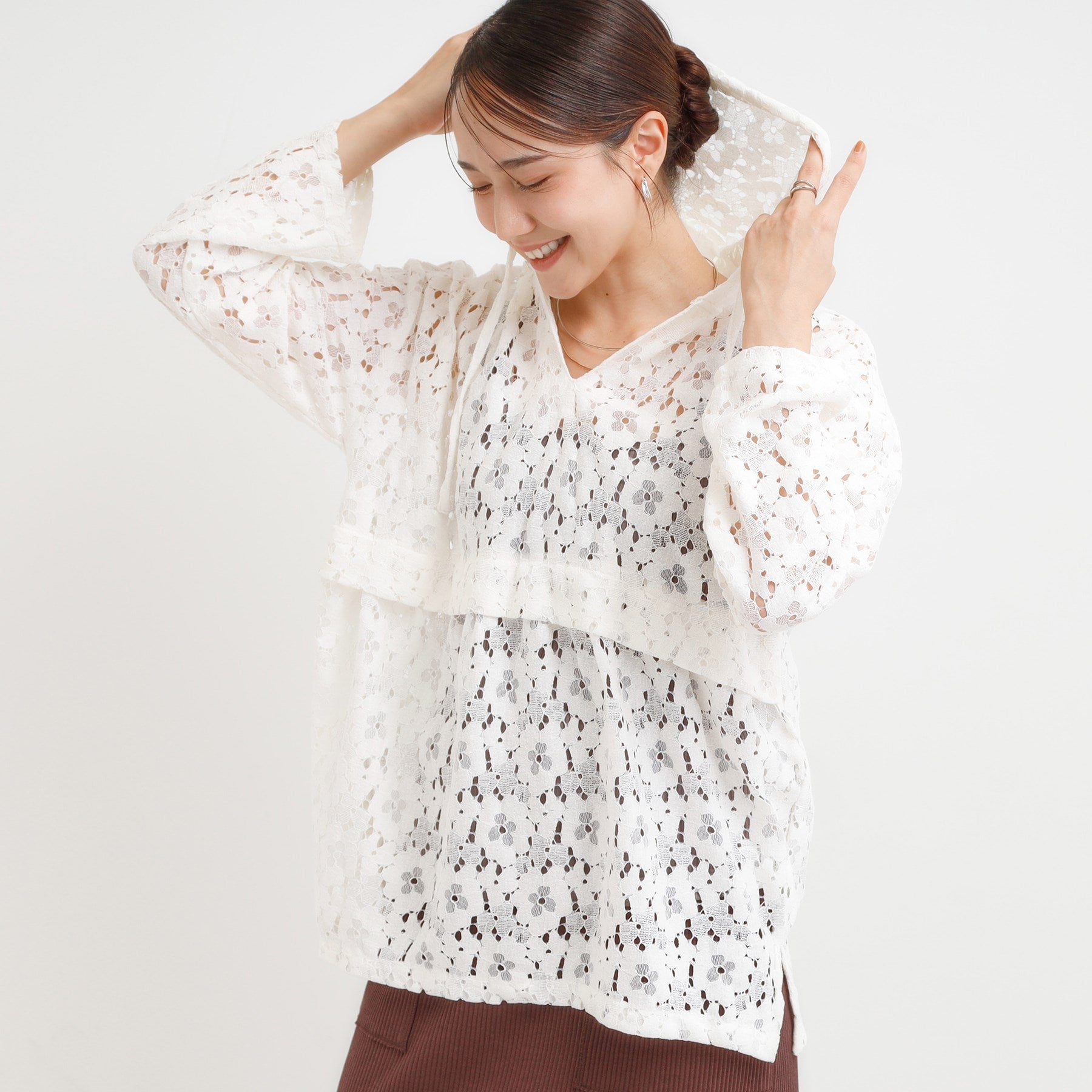 キューティーブロンド Cutie Blonde レースフーディプルオーバー （ホワイト(001)） ホワイト(001)