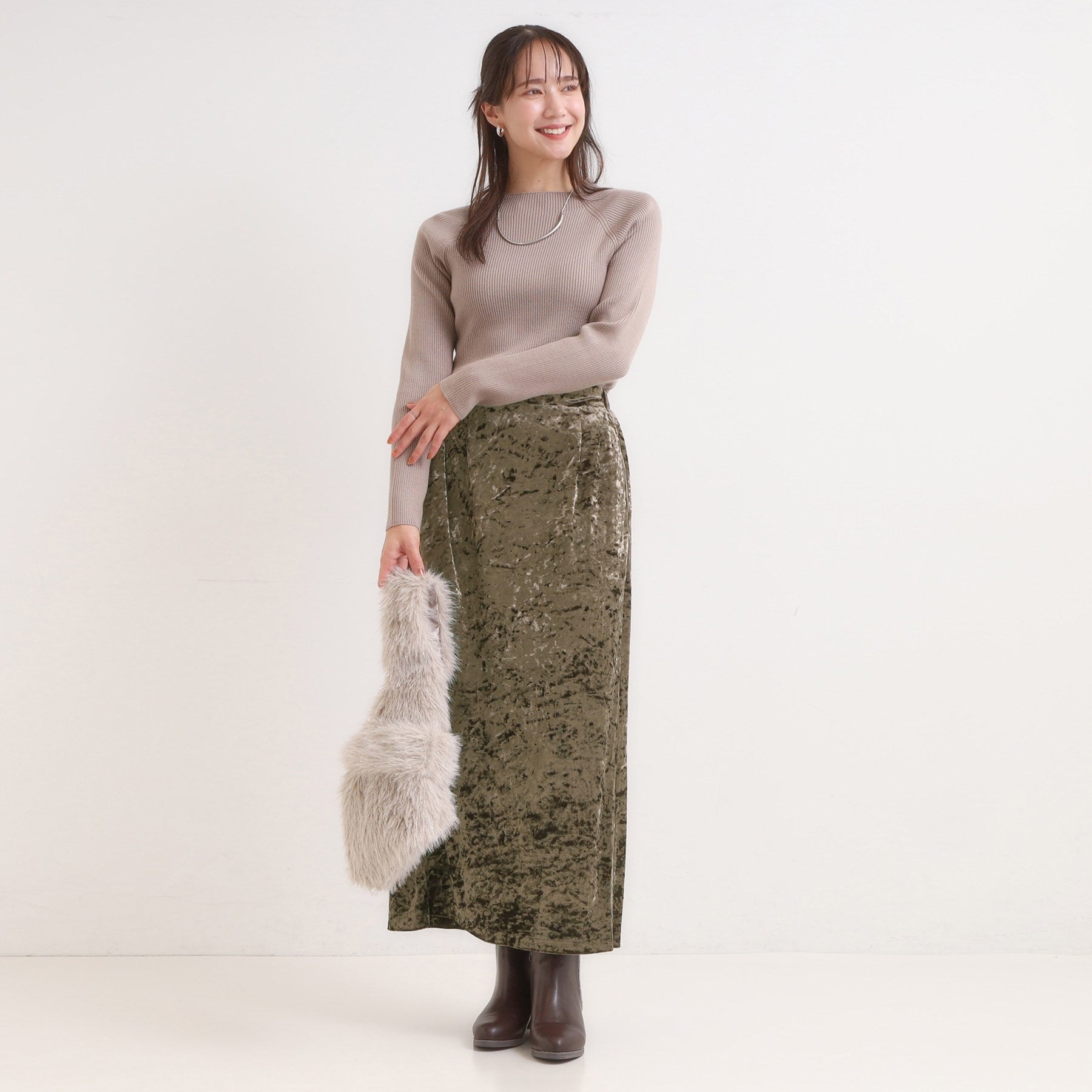 キューティーブロンド Cutie Blonde ベロア調ナロースカート （ブルー(093)） ブルー(093)