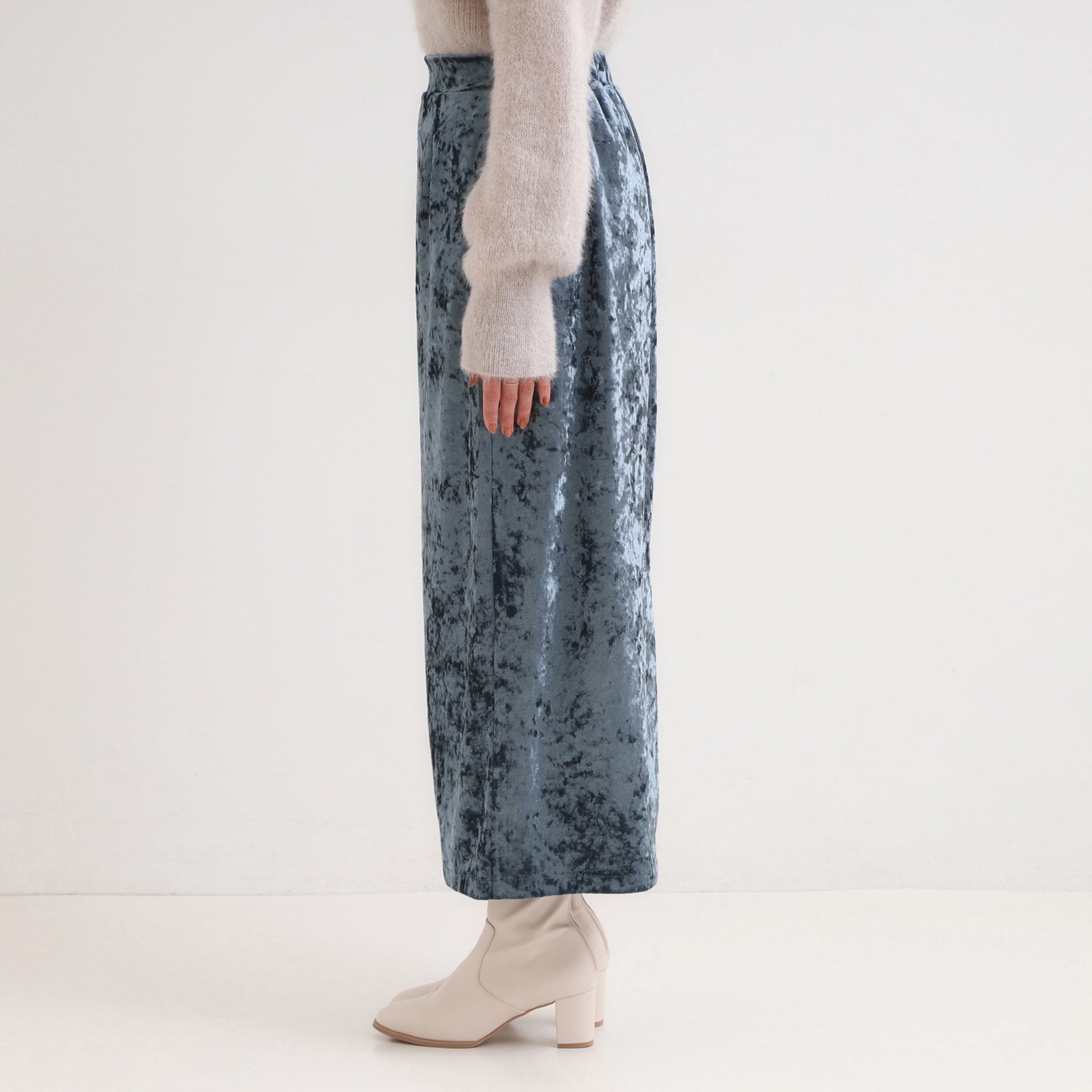 キューティーブロンド Cutie Blonde ベロア調ナロースカート （ブルー(093)） ブルー(093)