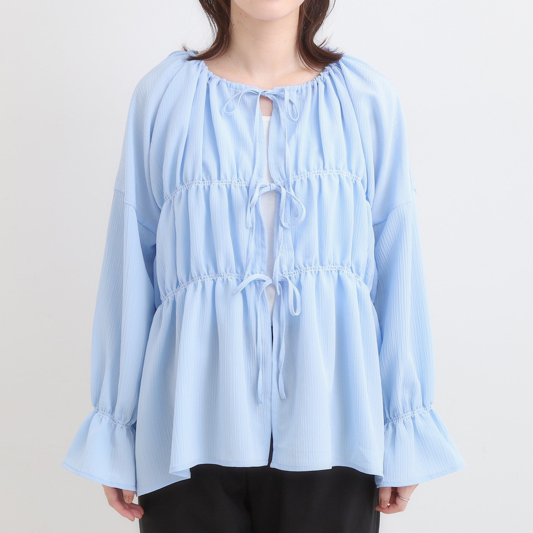 キューティーブロンド Cutie Blonde シャーリングデザインブラウス （ブラック(019)） ブラック(019)